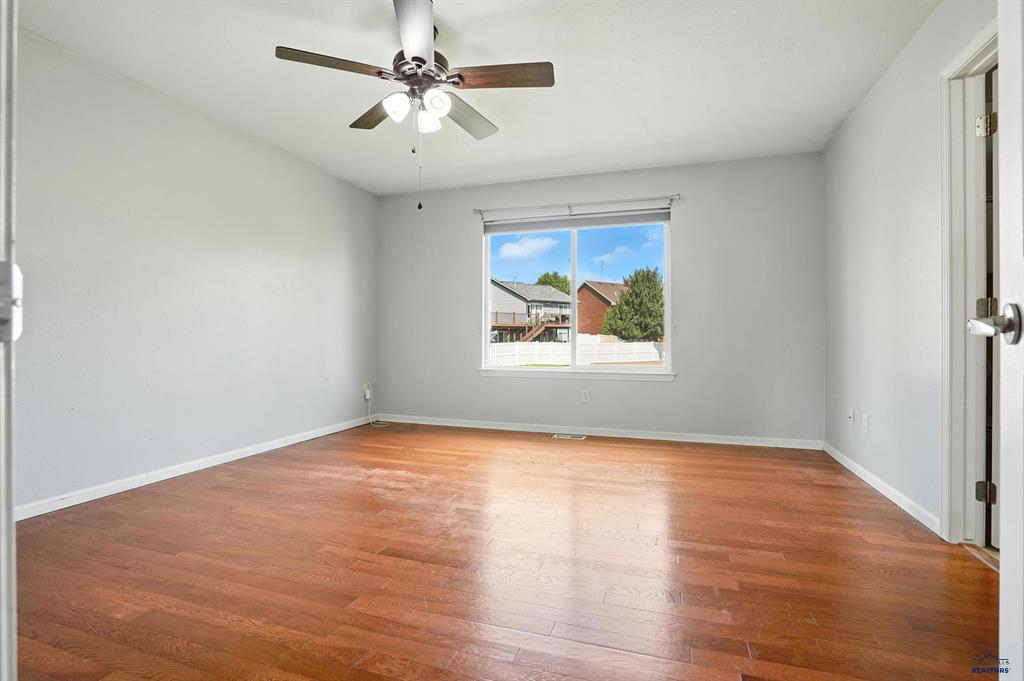 Rapid City, South Dakota, 57702, United States, 5 Bedrooms Bedrooms, ,3 BathroomsBathrooms,Residential,For Sale,1980824