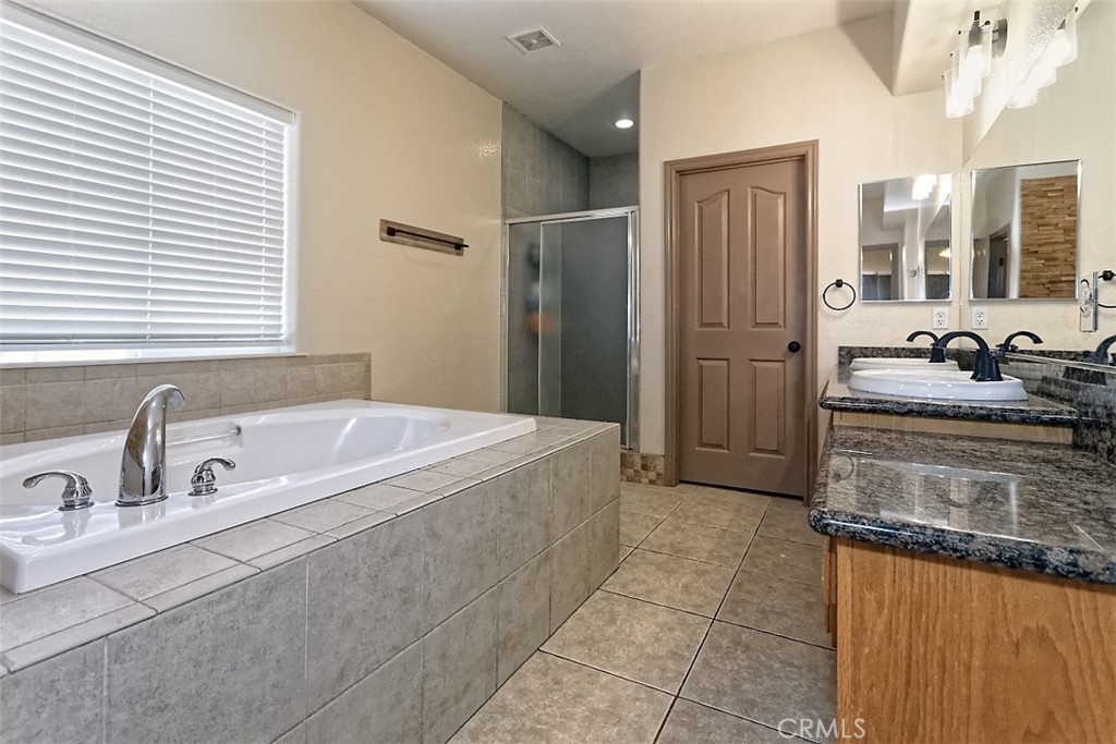 Phelan, California, 92371, United States, 3 Bedrooms Bedrooms, ,2 BathroomsBathrooms,Residential,For Sale,2009101