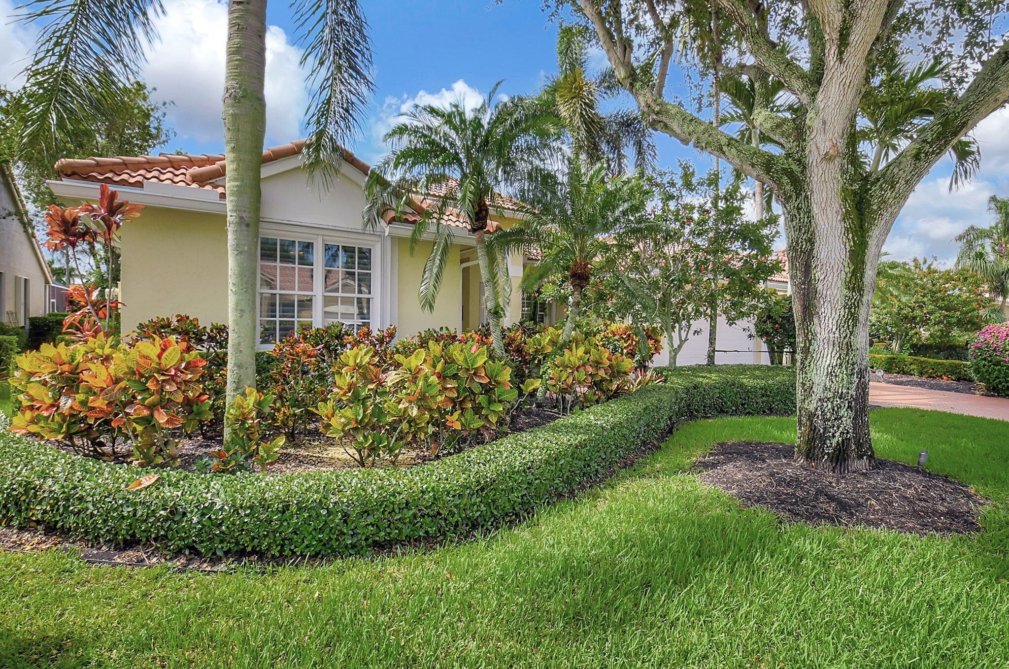 Boynton Beach, Florida, 33472, United States, 3 Bedrooms Bedrooms, ,3 BathroomsBathrooms,Residential,For Sale,1872172