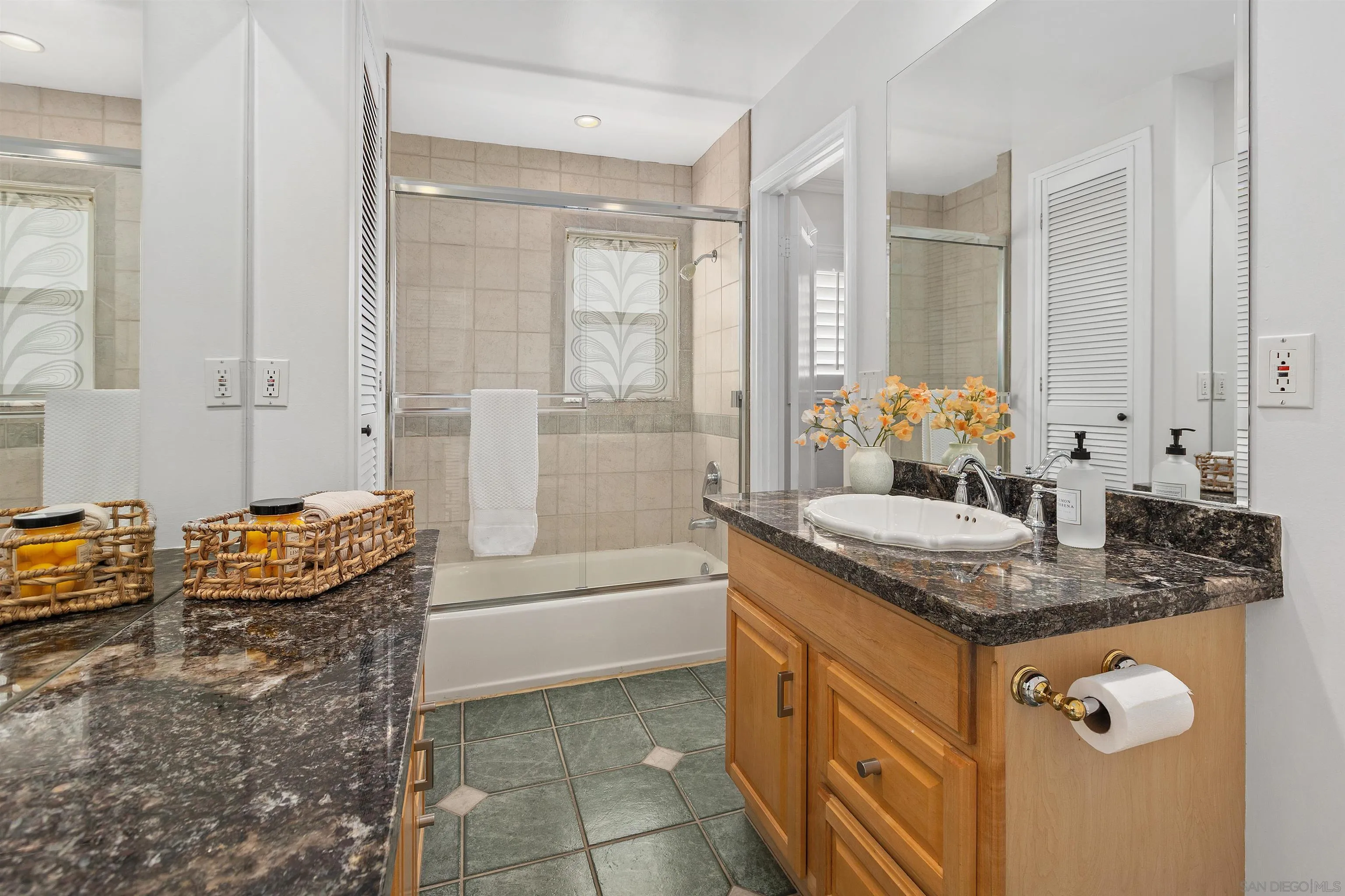 San Diego, California, 92115, United States, 3 Bedrooms Bedrooms, ,2 BathroomsBathrooms,Residential,For Sale,1960954