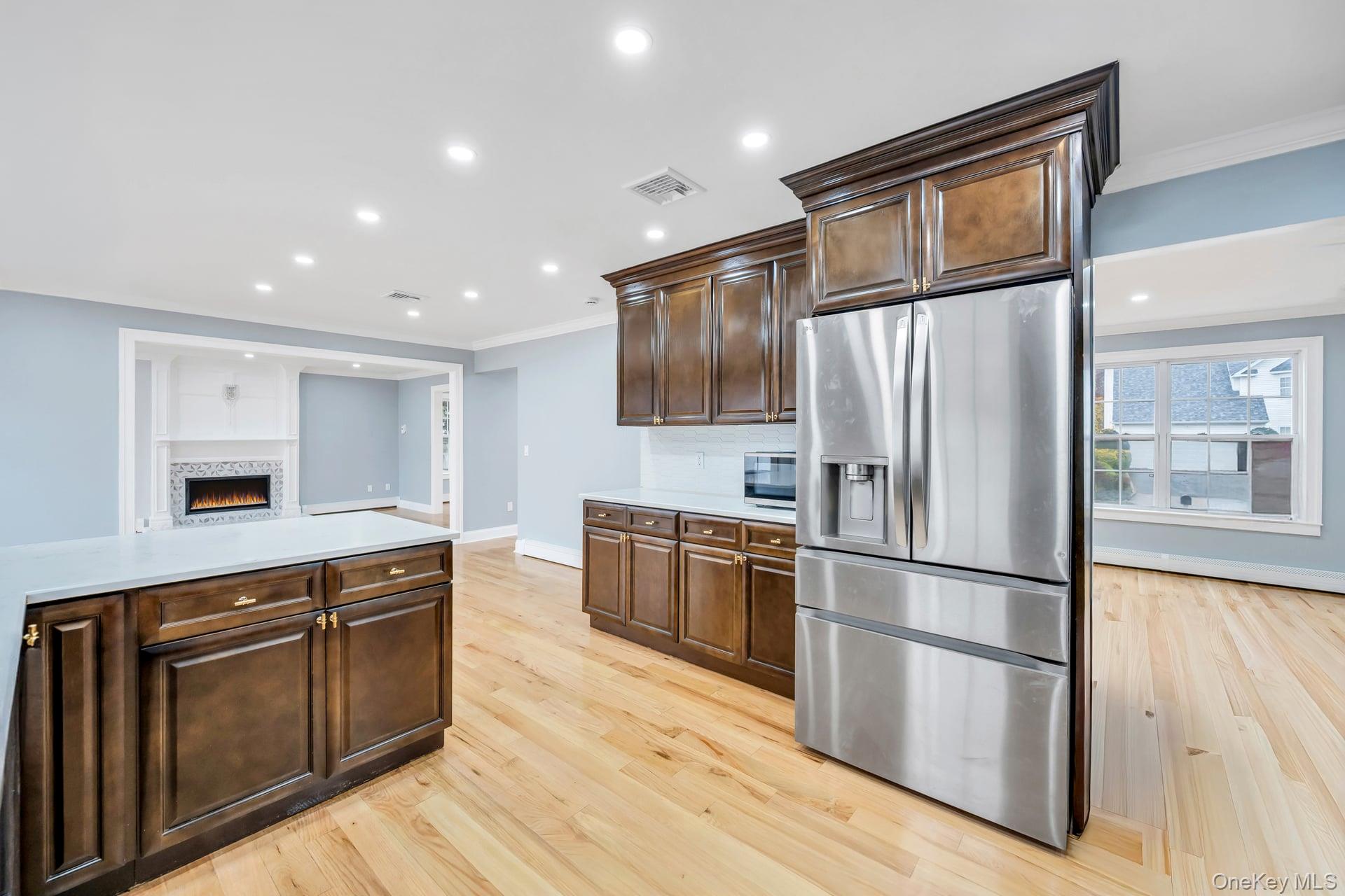 Selden, New York, 11784, United States, 4 Bedrooms Bedrooms, ,3 BathroomsBathrooms,Residential,For Sale,1990980