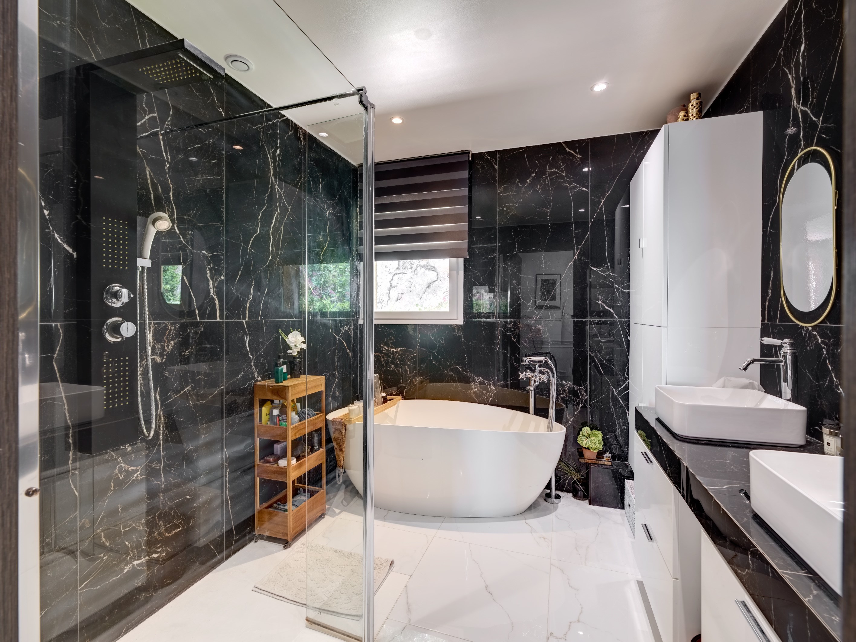  Renovated sea view villa for sale in Les Fumades, Vallauris, private gated esta… - 物件實景