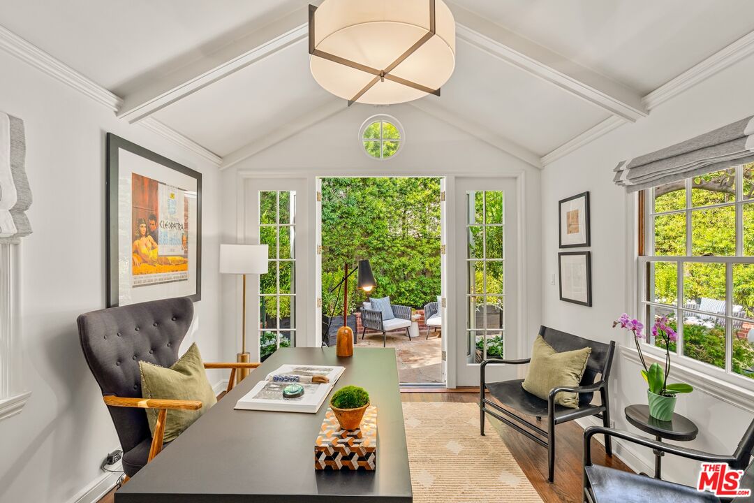 Los Angeles, California, 90046, United States, 3 Bedrooms Bedrooms, ,3 BathroomsBathrooms,Residential,For Sale,1906693