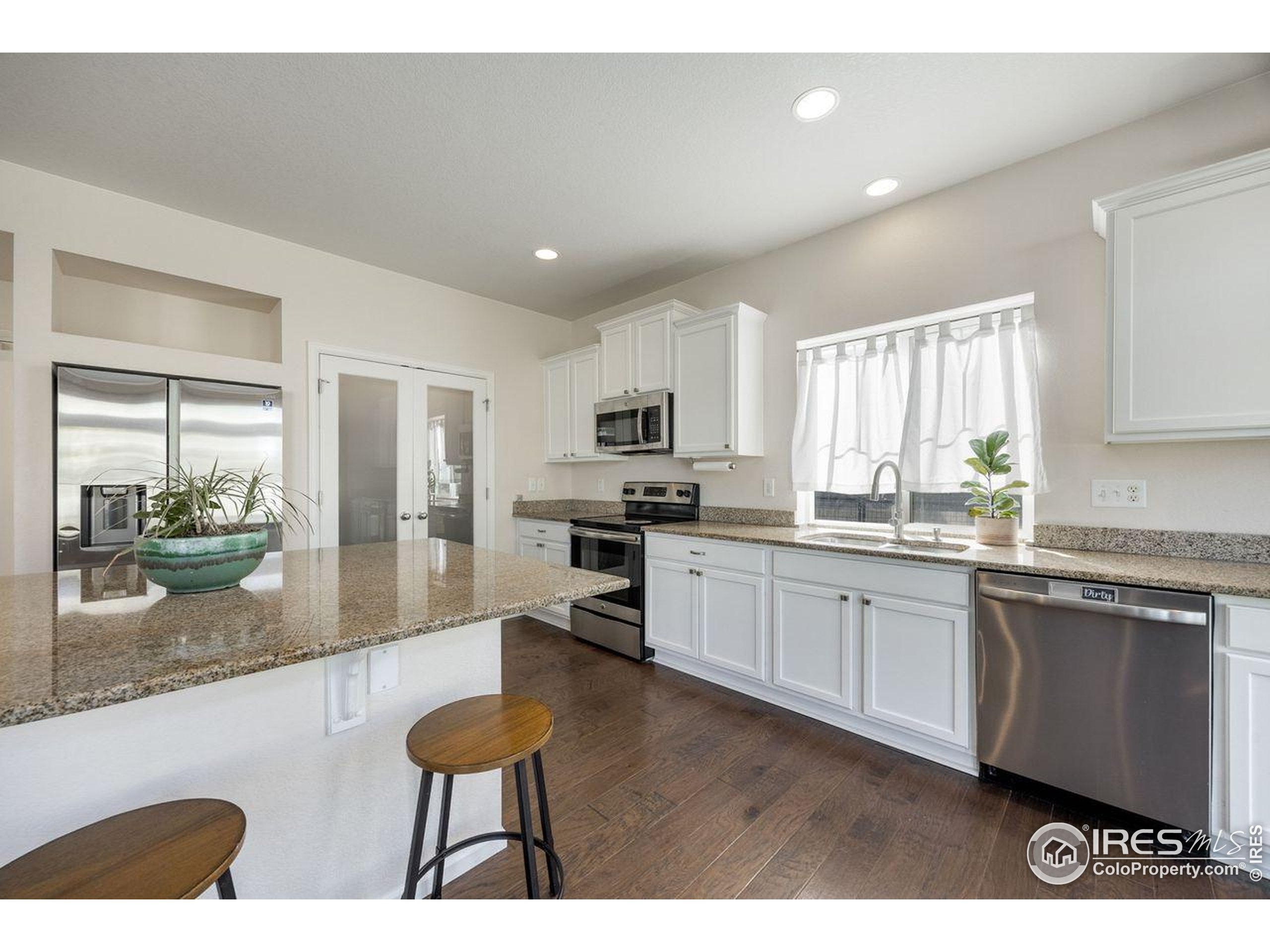 Johnstown, Colorado, 80534, United States, 3 Bedrooms Bedrooms, ,3 BathroomsBathrooms,Residential,For Sale,1970661