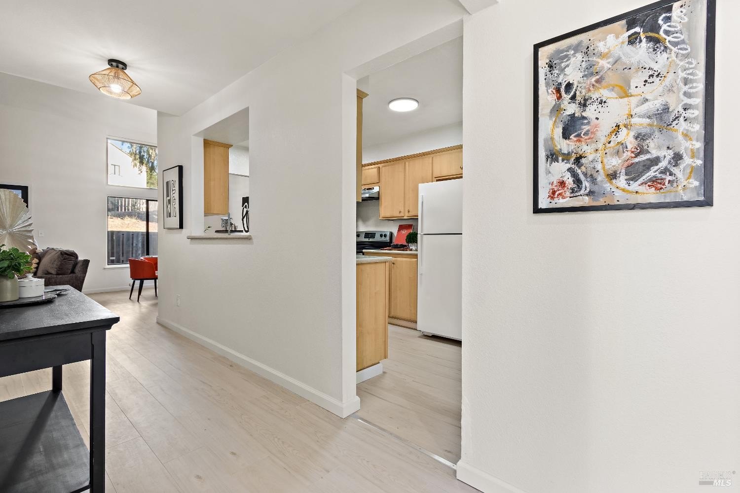 Hercules, California, 94547, United States, 2 Bedrooms Bedrooms, ,2 BathroomsBathrooms,Residential,For Sale,1988230