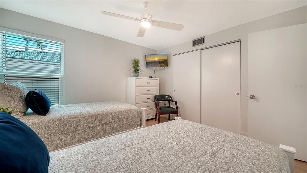 Sarasota, Florida, 34242, United States, 2 Bedrooms Bedrooms, ,2 BathroomsBathrooms,Residential,For Sale,1987938