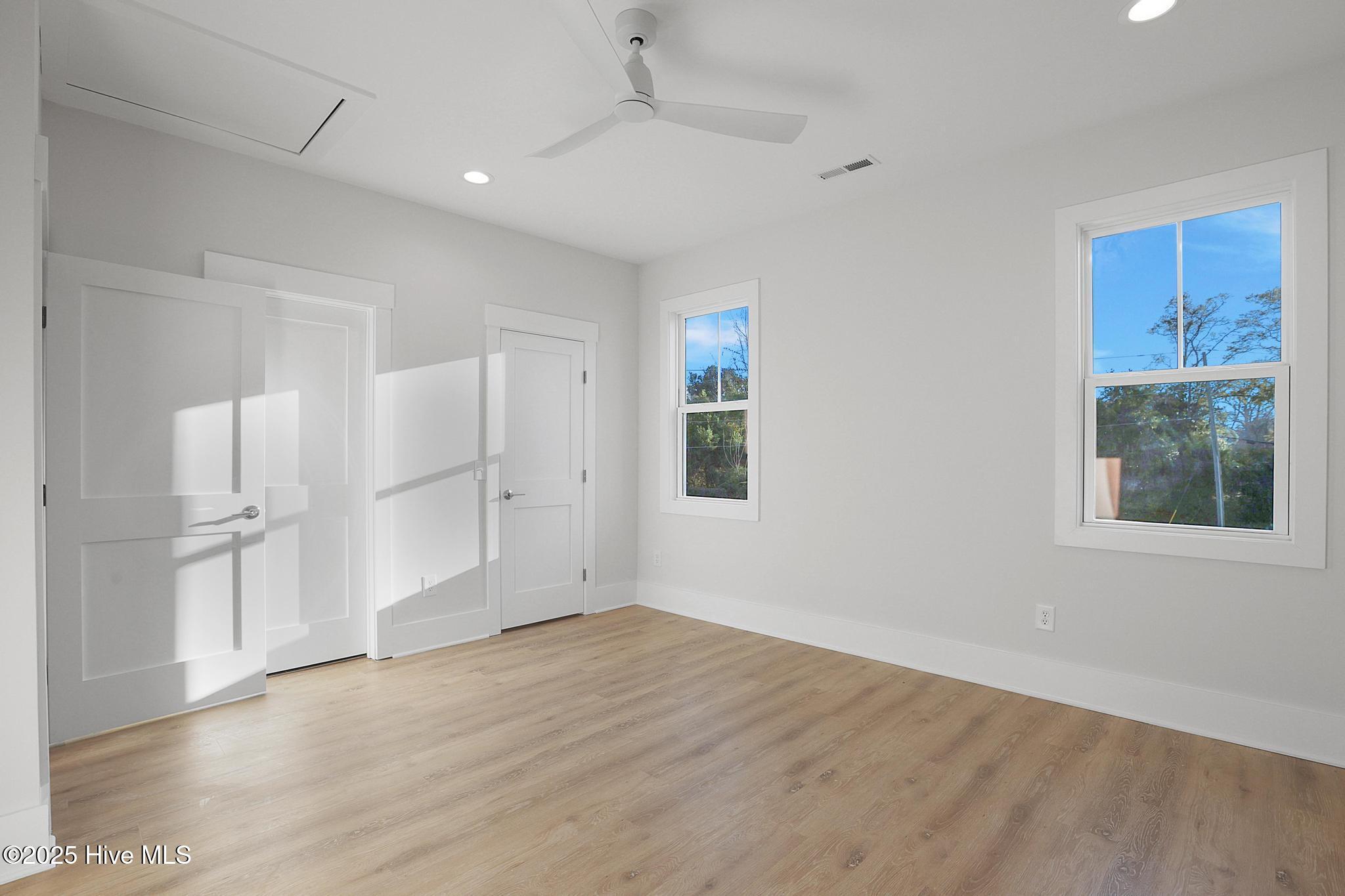 104 Pecan Avenue, Wilmington, North Carolina, 28403, United States, 5 Bedrooms Bedrooms, ,5 BathroomsBathrooms,Residential,For Sale,104 Pecan Avenue,1554082