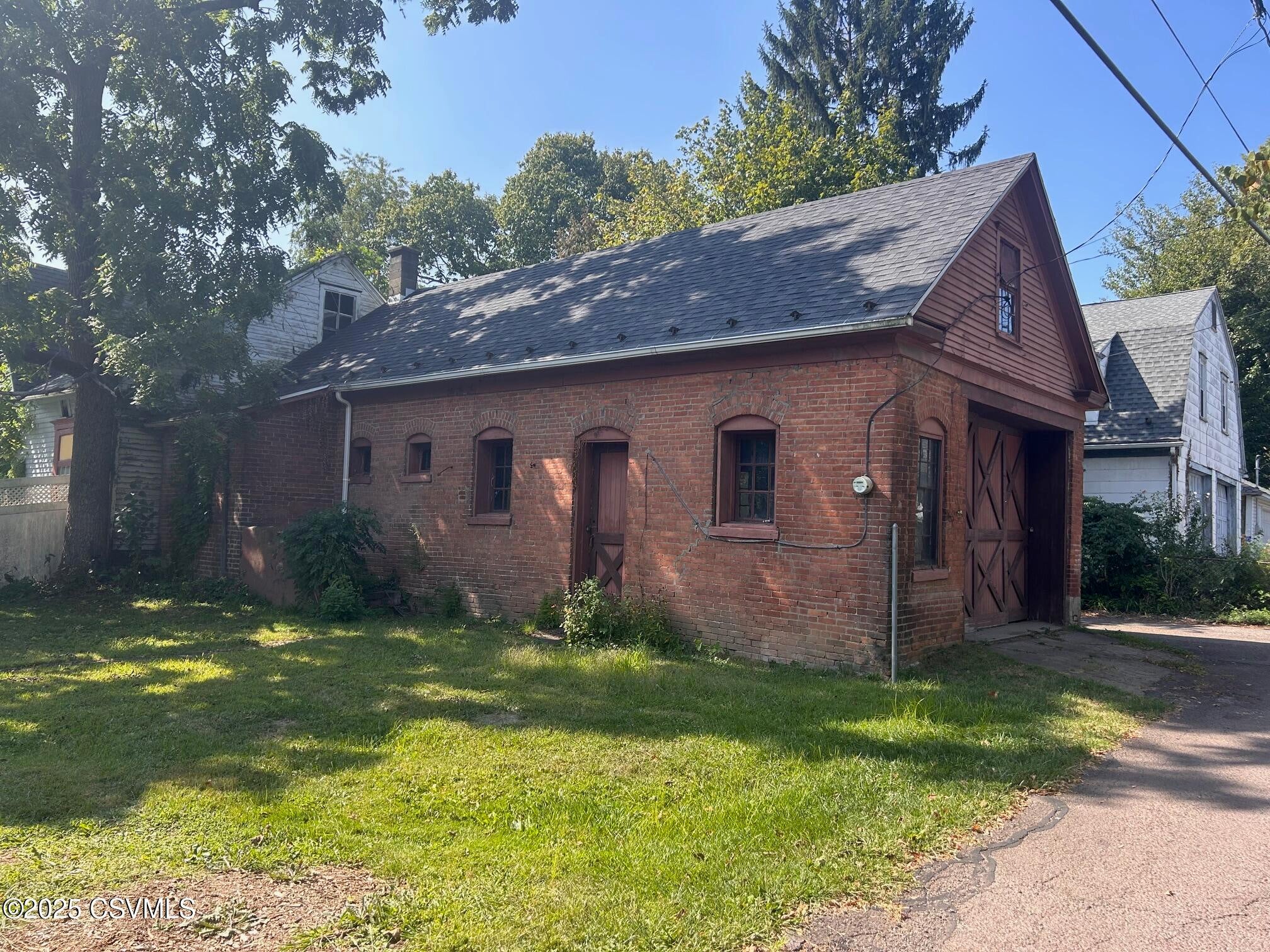 Bloomsburg, Pennsylvania, 17815, United States, 6 Bedrooms Bedrooms, ,3 BathroomsBathrooms,Residential,For Sale,1982925