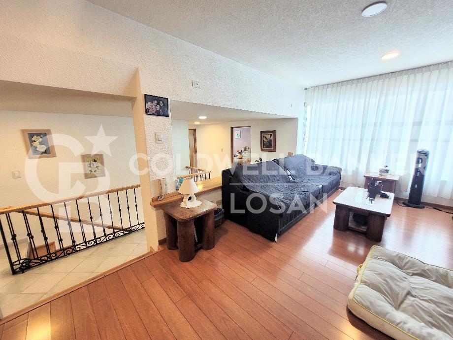 Naucalpan de Juárez, Estado de méxico, 53100, Mexico, 4 Bedrooms Bedrooms, ,4 BathroomsBathrooms,Residential,For Sale,1917894