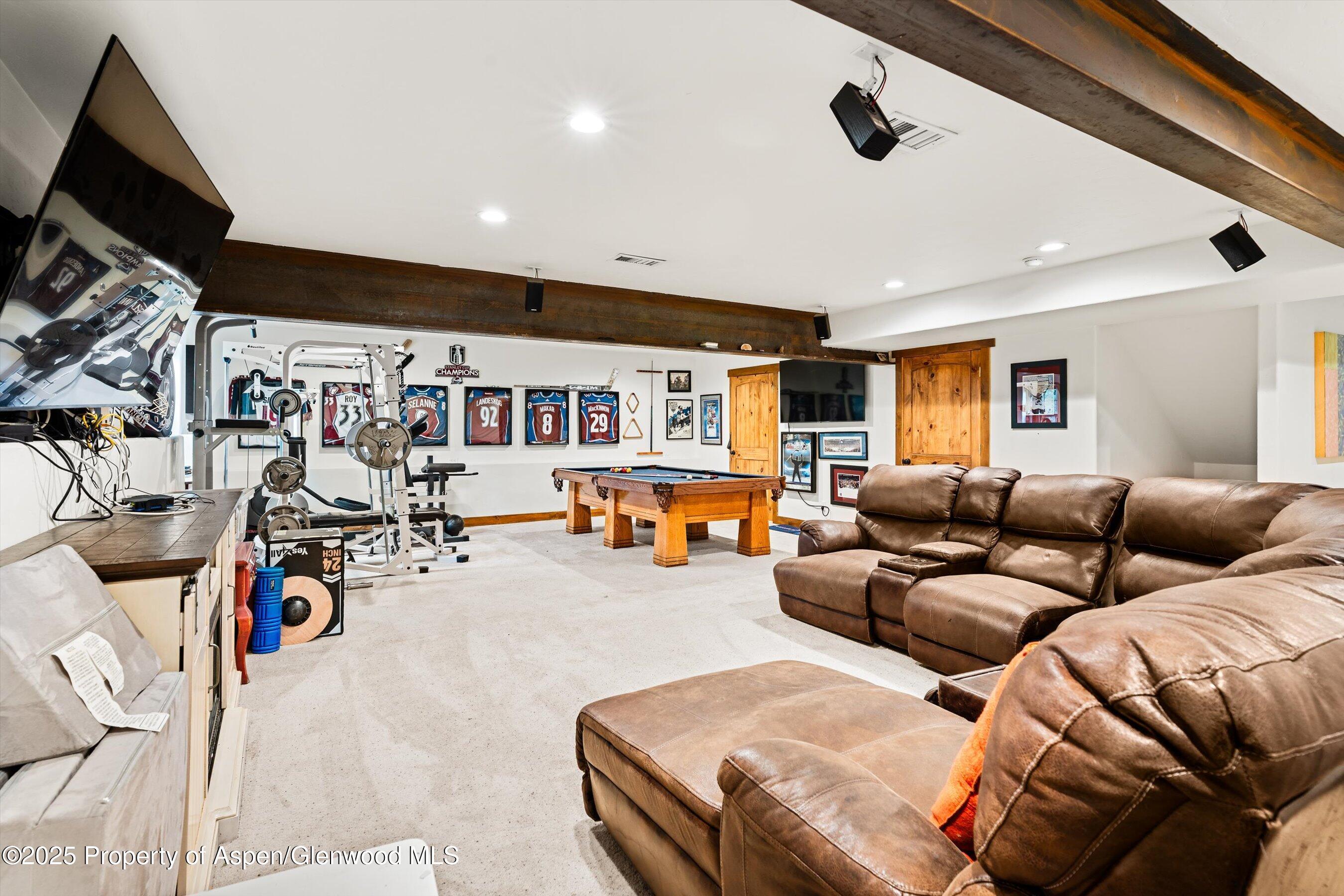 New Castle, Colorado, 81647, United States, 5 Bedrooms Bedrooms, ,4 BathroomsBathrooms,Residential,For Sale,1906868