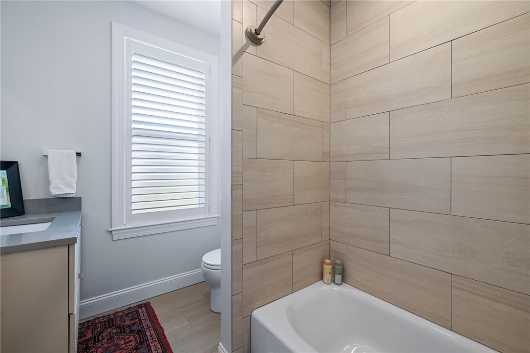 East Liberty, Pennsylvania, 15206, United States, 4 Bedrooms Bedrooms, ,4 BathroomsBathrooms,Residential,For Sale,1950996