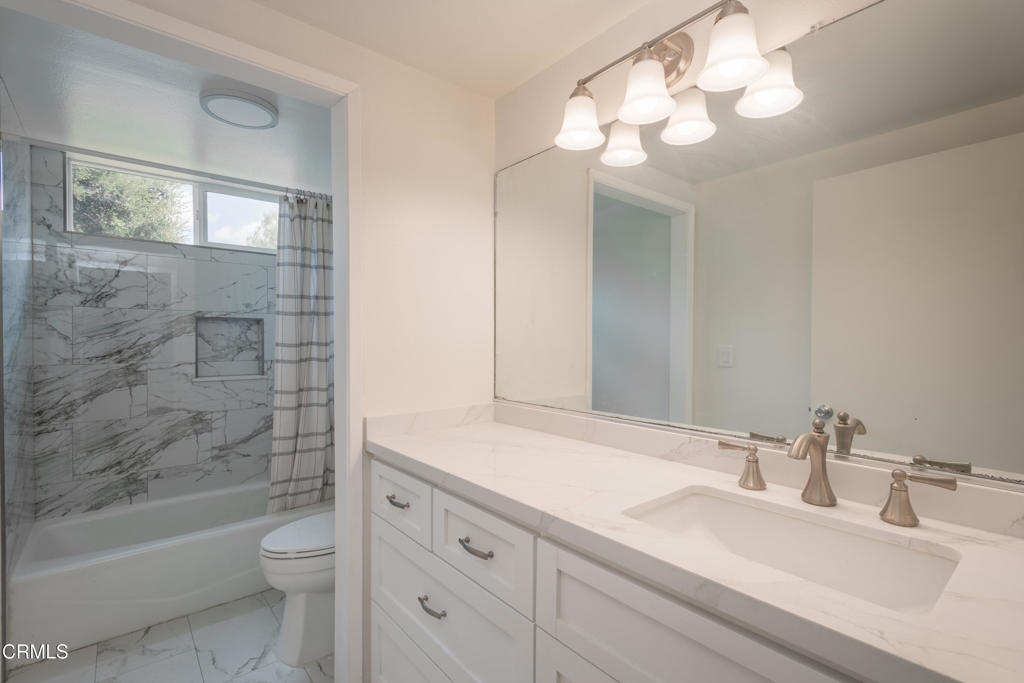 Somis, California, 93066, United States, 7 Bedrooms Bedrooms, ,1 BathroomBathrooms,Residential,For Sale,2049241