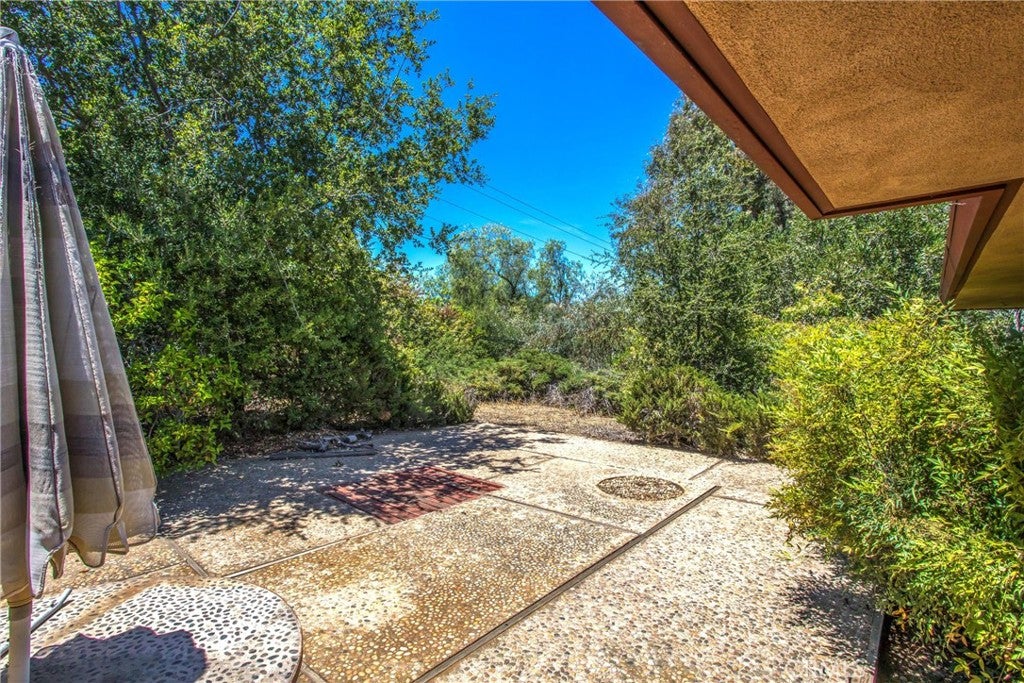Redlands, California, 92373, United States, 4 Bedrooms Bedrooms, ,1 BathroomBathrooms,Residential,For Sale,1899993