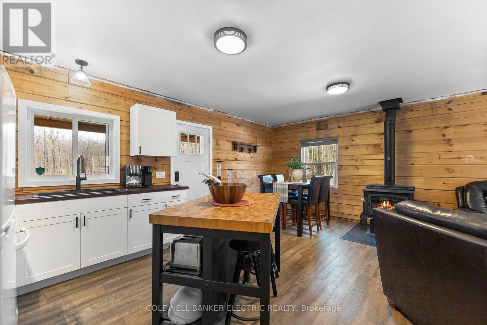 HIGHLANDS EAST (CARDIFF WARD), Ontario, K0L 1C0, CA, 3 Bedrooms Bedrooms, ,1 BathroomBathrooms,Residential,For Sale,1826911