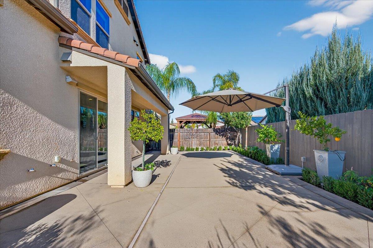 Fresno, California, 93730, United States, 3 Bedrooms Bedrooms, ,3 BathroomsBathrooms,Residential,For Sale,2008537