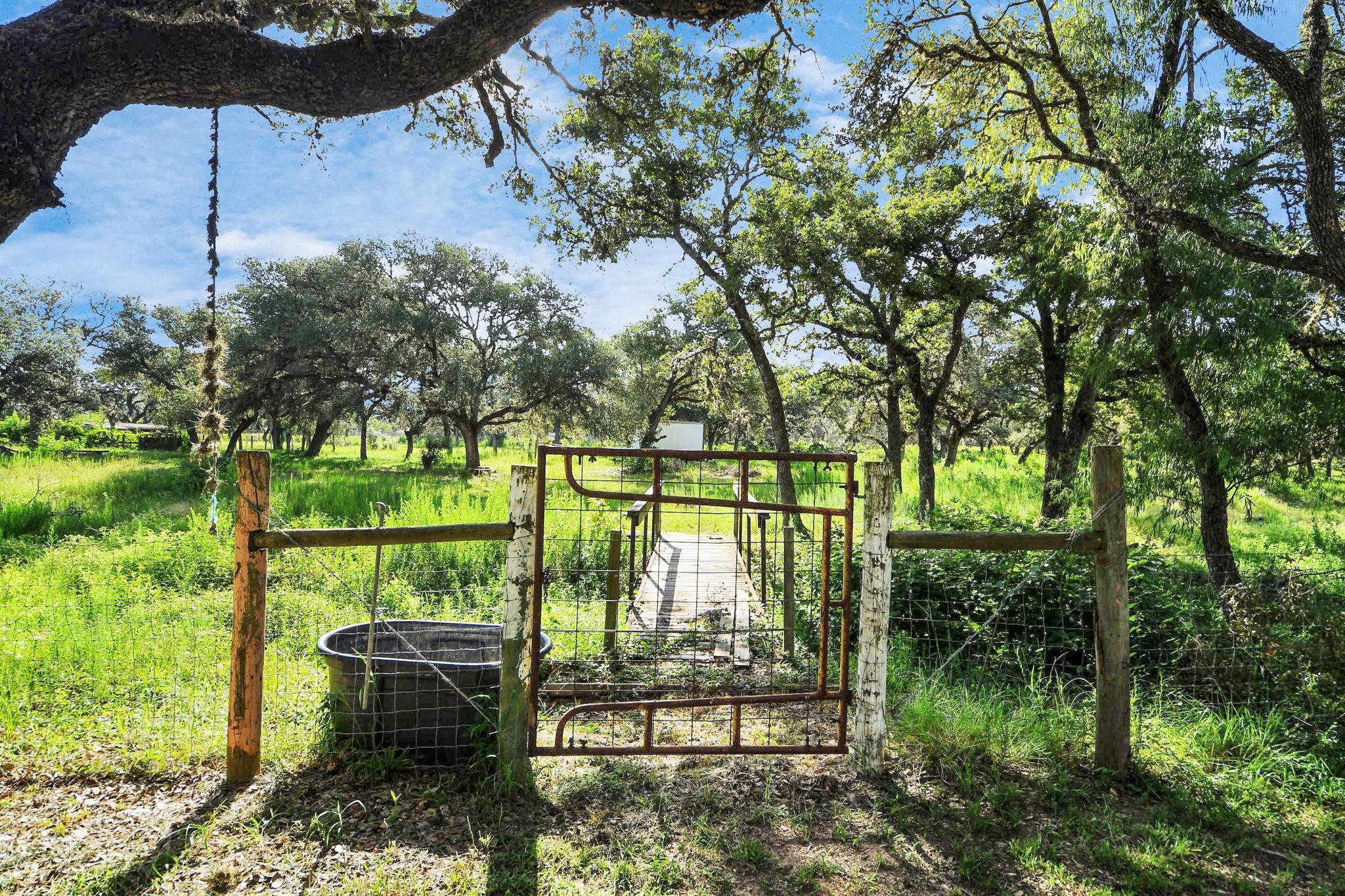 Sheridan, Texas, 78962, United States, 2 Bedrooms Bedrooms, ,2 BathroomsBathrooms,Residential,For Sale,1981605