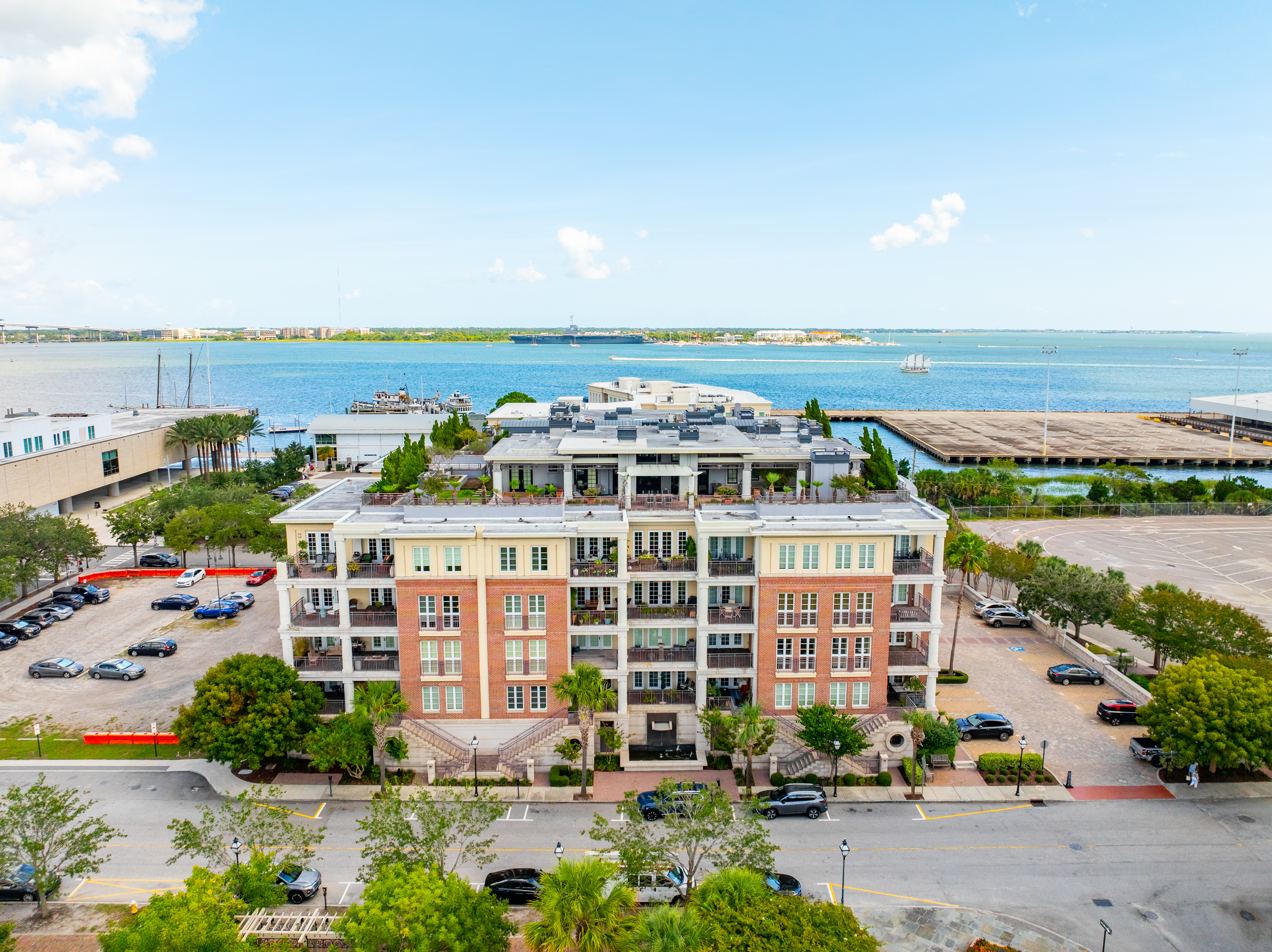  2 Laurens Street Unit 2C - 物件實景