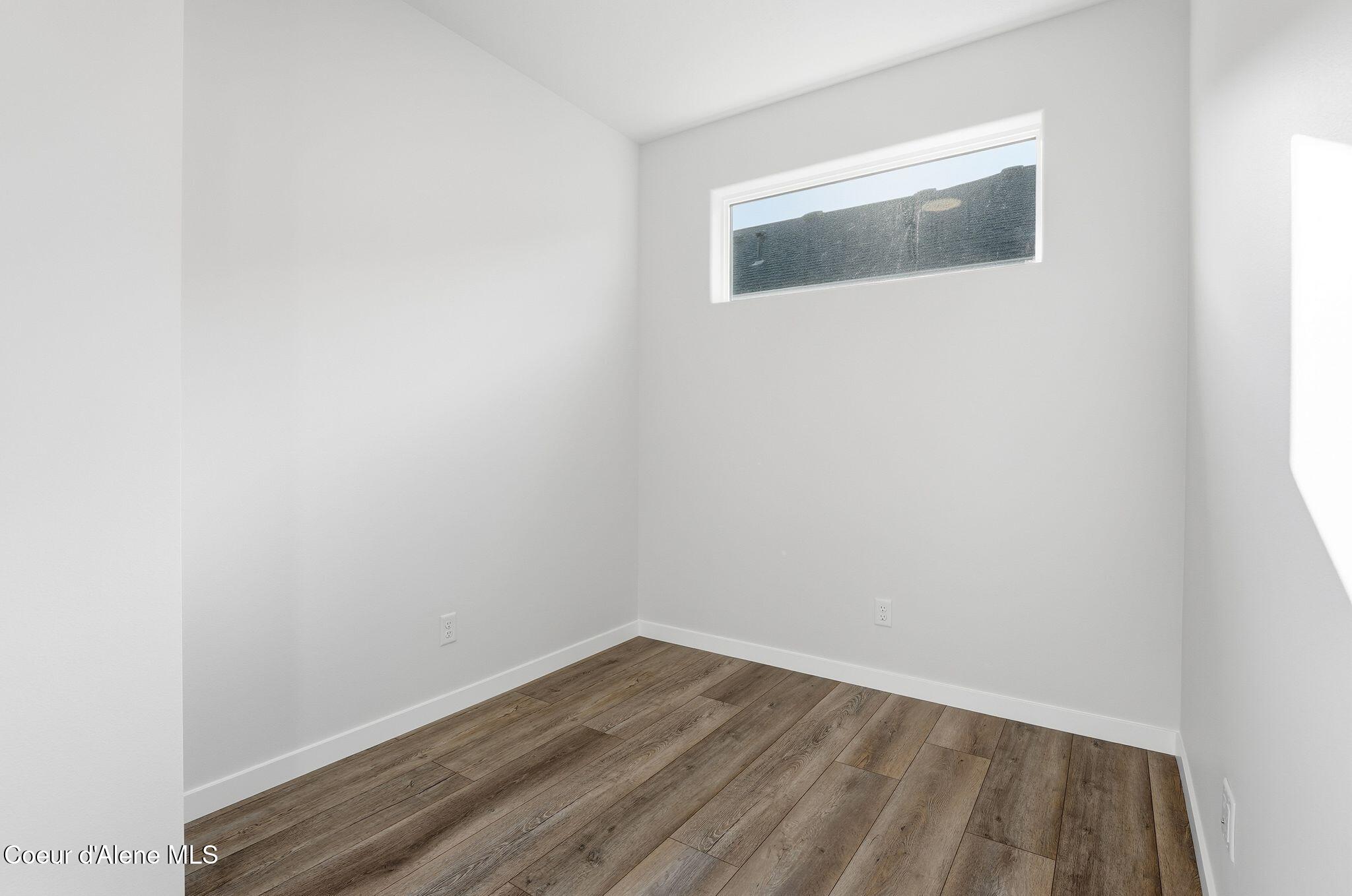 Coeur D'alene, Idaho, 83815, United States, 2 Bedrooms Bedrooms, ,Residential,For Sale,1991054