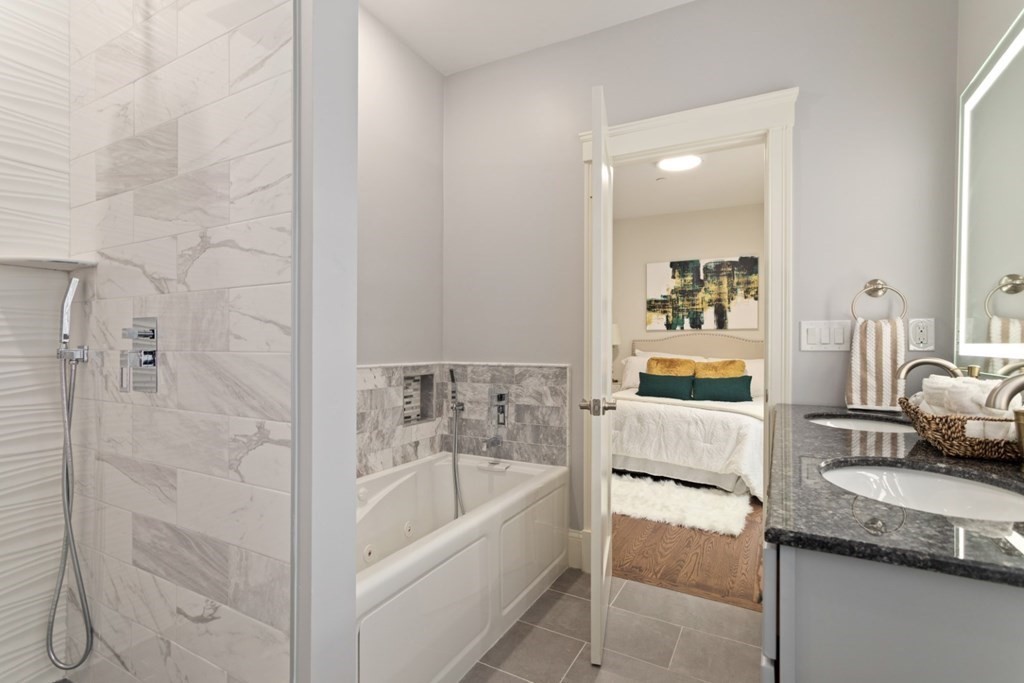 Somerville, Massachusetts, 02144, United States, 2 Bedrooms Bedrooms, ,2 BathroomsBathrooms,Residential,For Sale,1921483
