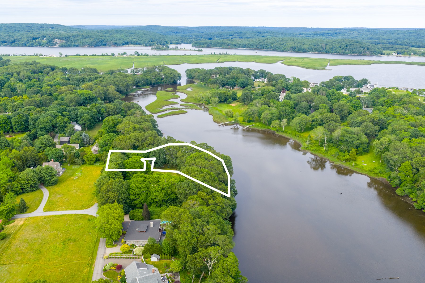  Extremely Rare Peaceful Waterfront Lot Available - 物件實景