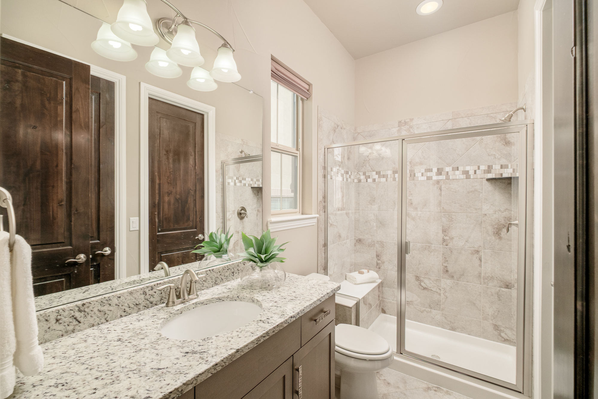  where  luxury meets modern convenience - 物件實景