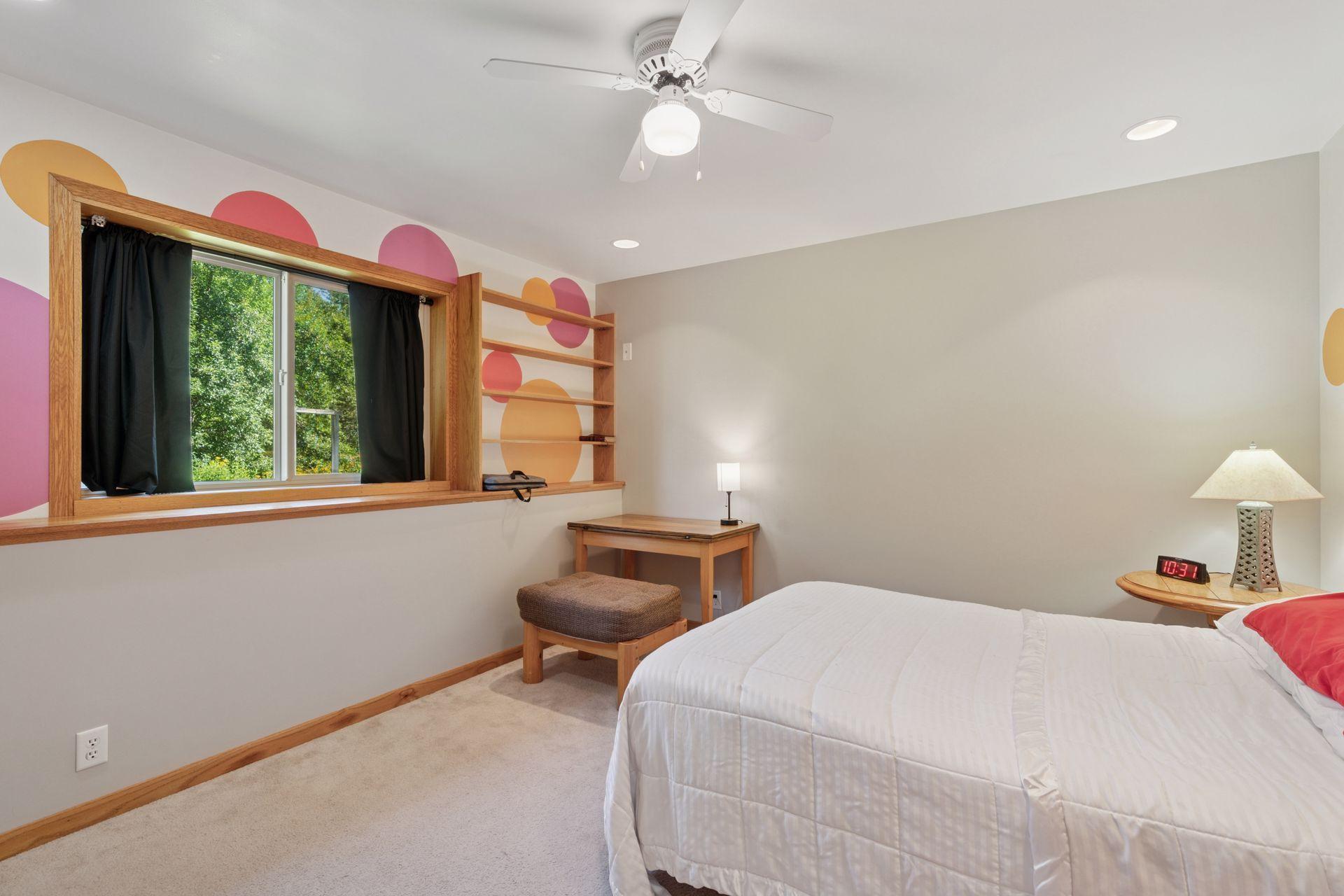 Chisago Lake Twp, Minnesota, 55073, United States, 4 Bedrooms Bedrooms, ,2 BathroomsBathrooms,Residential,For Sale,1912277