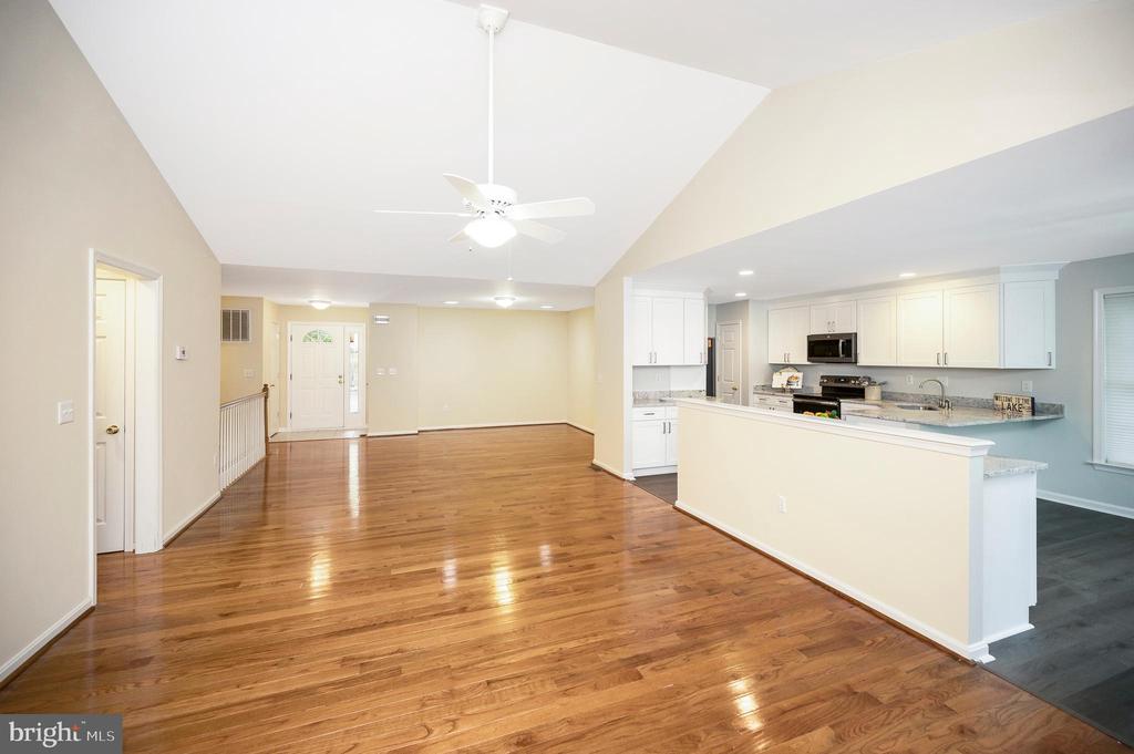 Locust Grove, Virginia, 22508, United States, 4 Bedrooms Bedrooms, ,3 BathroomsBathrooms,Residential,For Sale,1976056