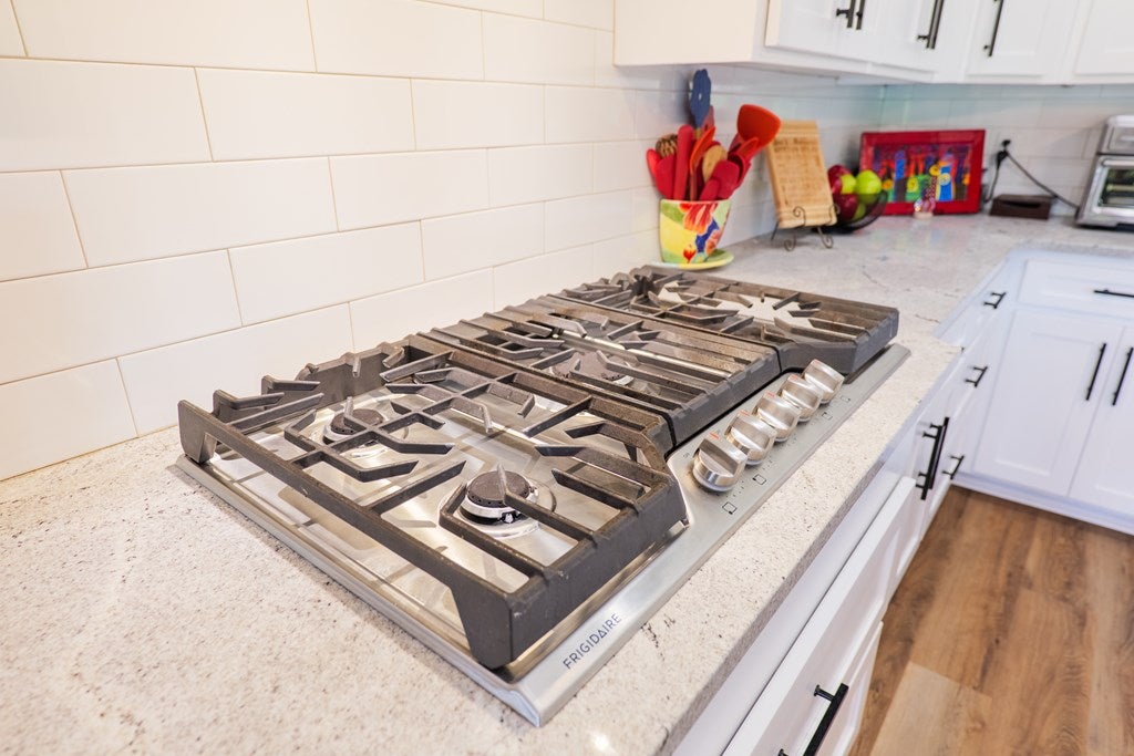 Valdosta, Georgia, 31601, United States, 4 Bedrooms Bedrooms, ,5 BathroomsBathrooms,Residential,For Sale,1991156