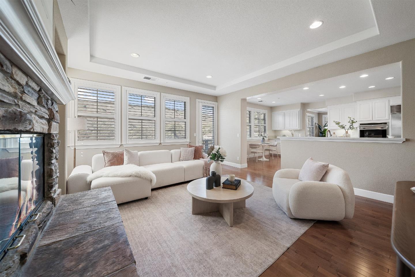 Brisbane, California, 94005, United States, 5 Bedrooms Bedrooms, ,3 BathroomsBathrooms,Residential,For Sale,1940536