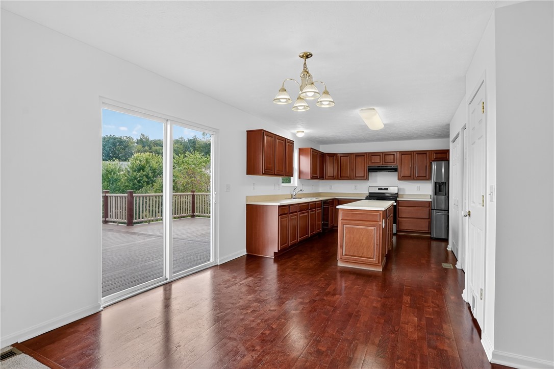 Richland, Pennsylvania, 15044, United States, 4 Bedrooms Bedrooms, ,4 BathroomsBathrooms,Residential,For Sale,1932266