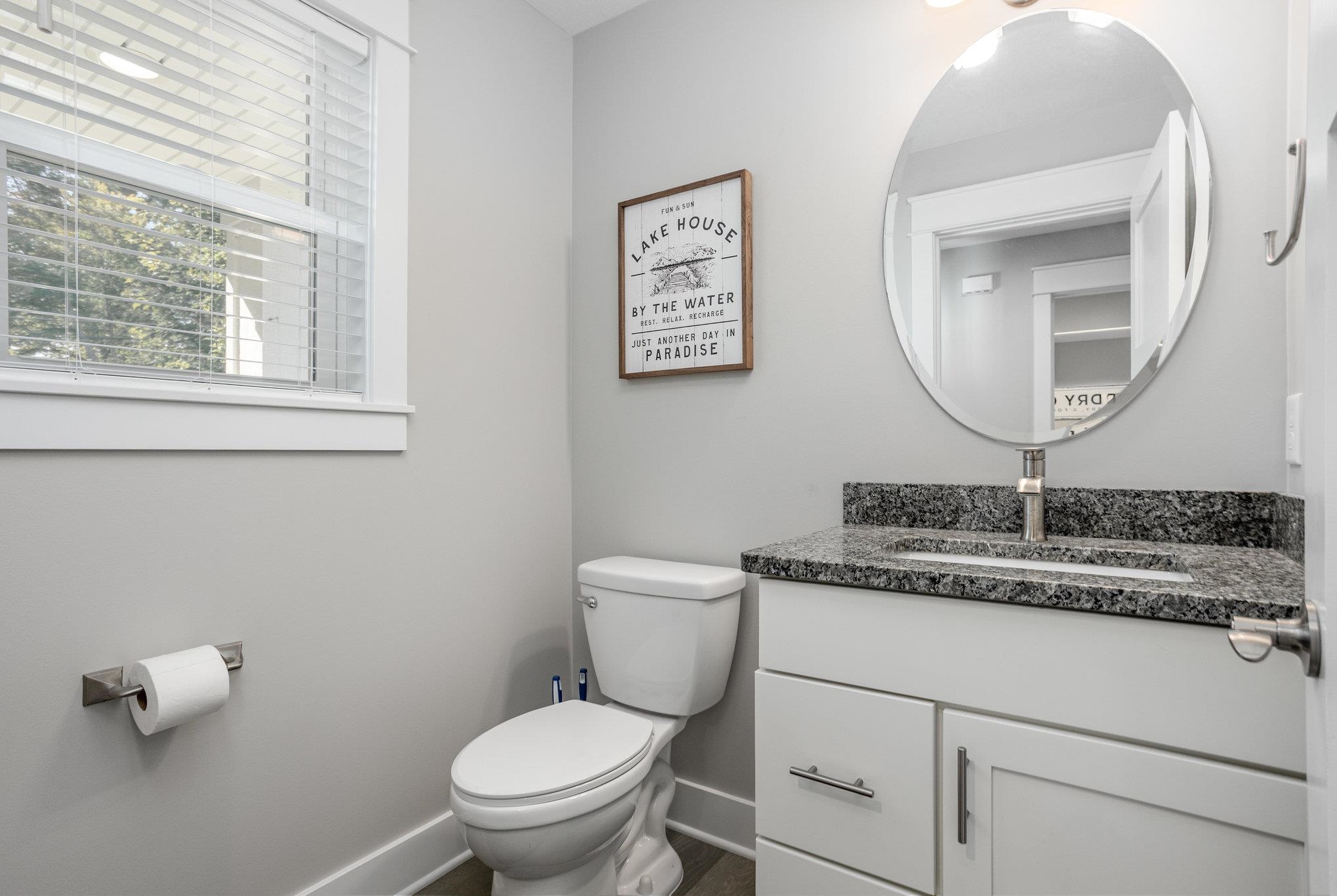 Houghton Lake, Michigan, 48629, United States, 3 Bedrooms Bedrooms, ,3 BathroomsBathrooms,Residential,For Sale,1983284