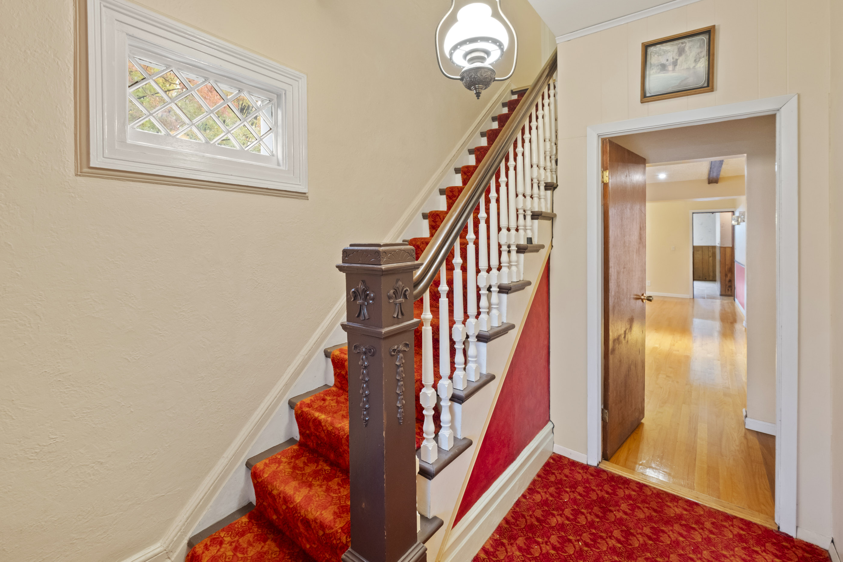 Floral Park, New York, 11001, United States, 3 Bedrooms Bedrooms, ,1 BathroomBathrooms,Residential,For Sale,1988885