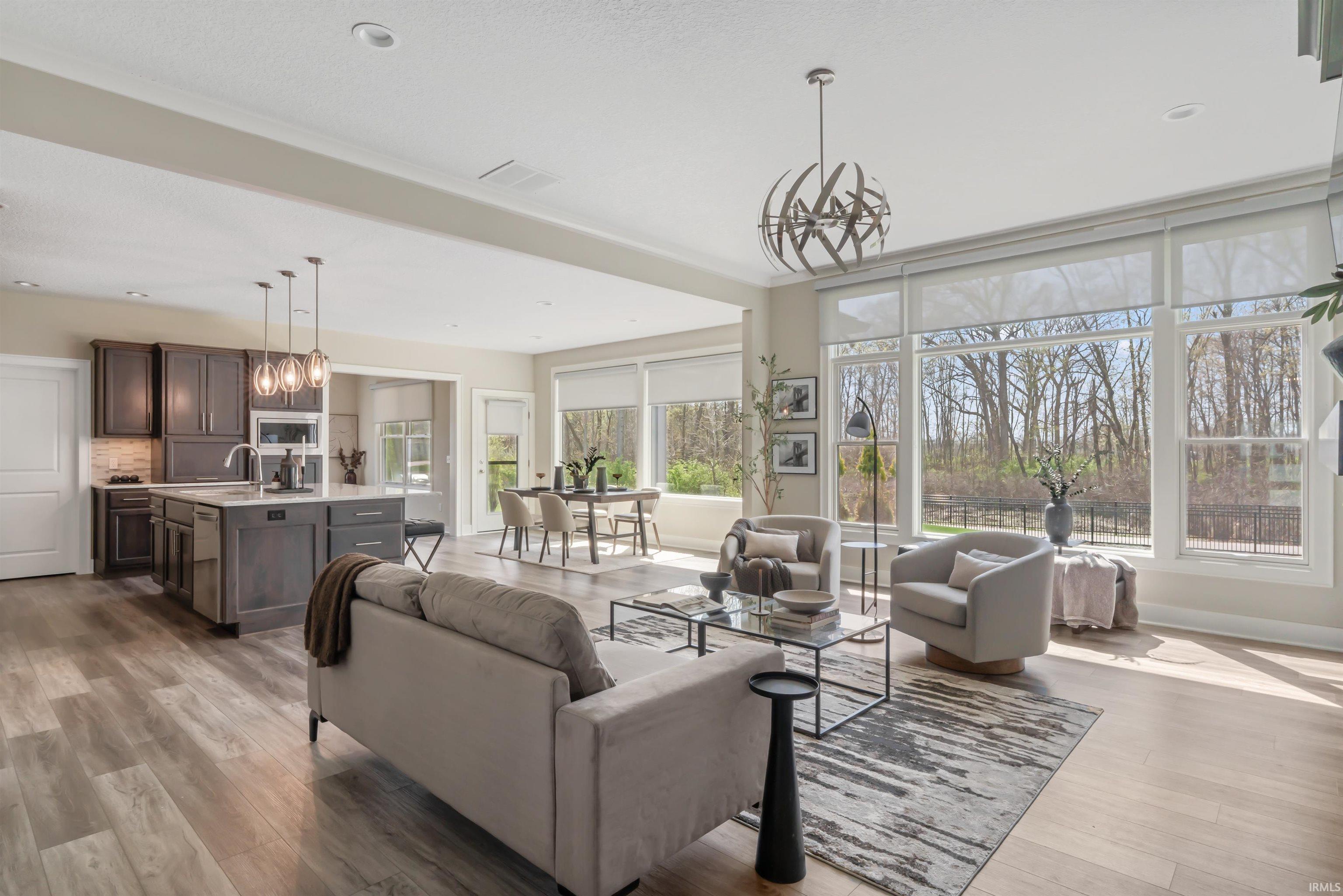 Fort Wayne, Indiana, 46845, United States, 4 Bedrooms Bedrooms, ,4 BathroomsBathrooms,Residential,For Sale,2040605