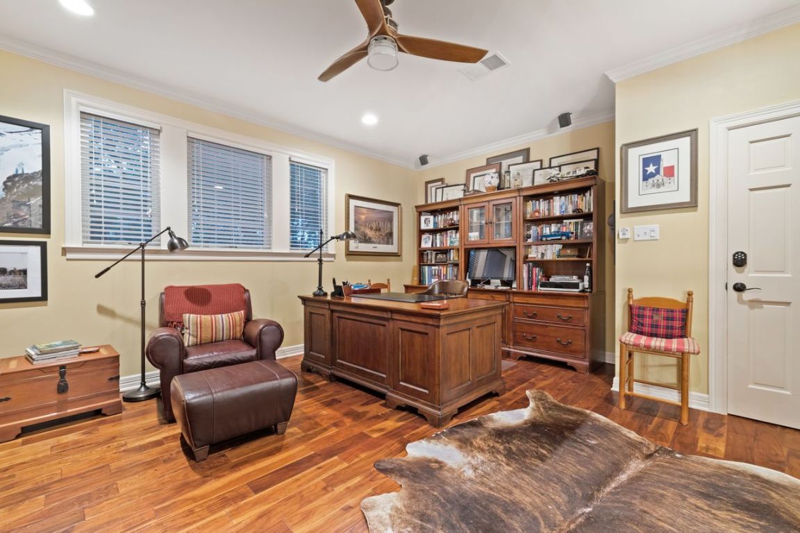 Austin, Texas, 78746, United States, 5 Bedrooms Bedrooms, ,5 BathroomsBathrooms,Residential,For Sale,1847430