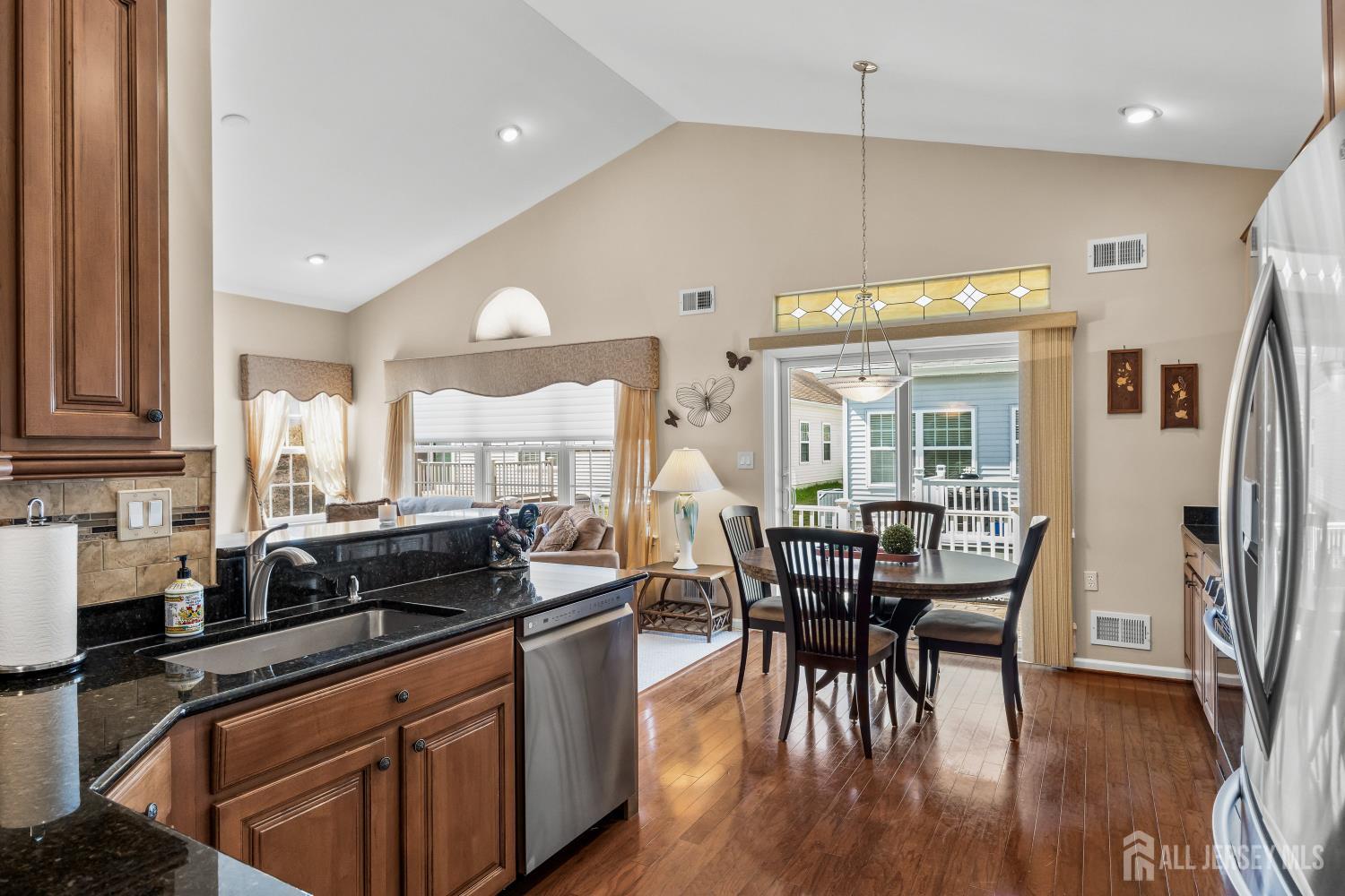 Monroe, New Jersey, 08831, United States, 2 Bedrooms Bedrooms, ,2 BathroomsBathrooms,Residential,For Sale,2034410