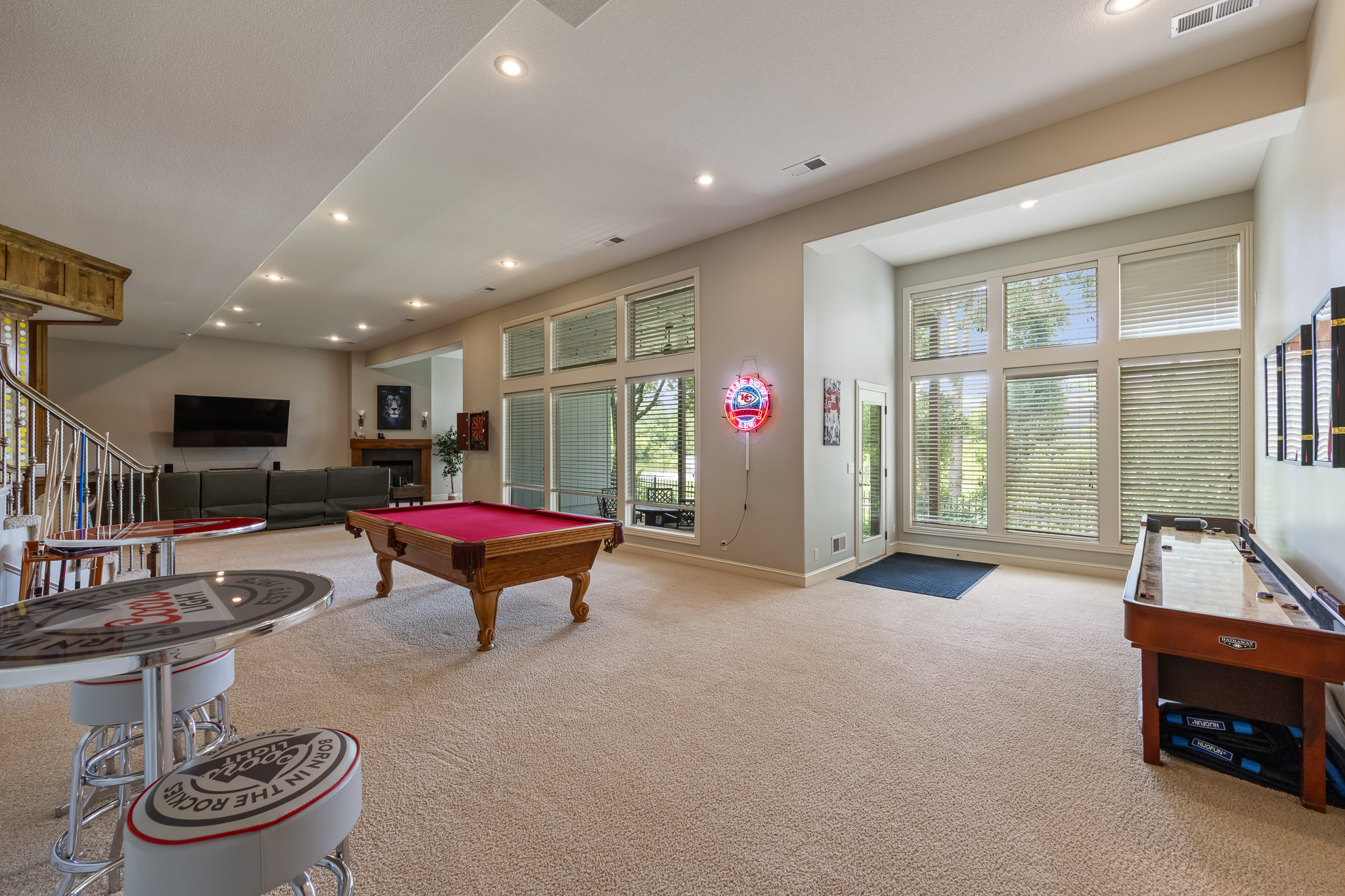  9920 Skyview Lane, Lenexa, KS 66220 - 物件實景