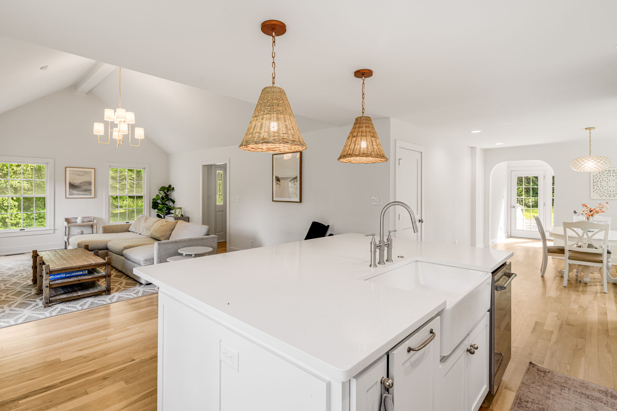 Asheville, North Carolina, 28803, United States, 4 Bedrooms Bedrooms, ,4 BathroomsBathrooms,Residential,For Sale,1825860