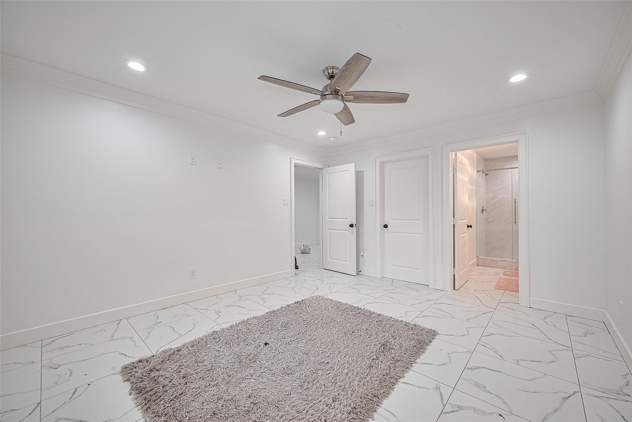 Houston, Texas, 77088, United States, 5 Bedrooms Bedrooms, ,5 BathroomsBathrooms,Residential,For Sale,1974998