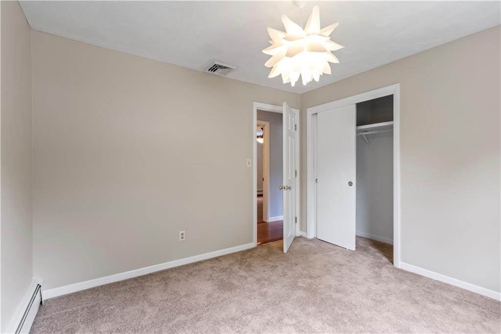 North Smithfield, Rhode Island, 02896, United States, 3 Bedrooms Bedrooms, ,3 BathroomsBathrooms,Residential,For Sale,1870589