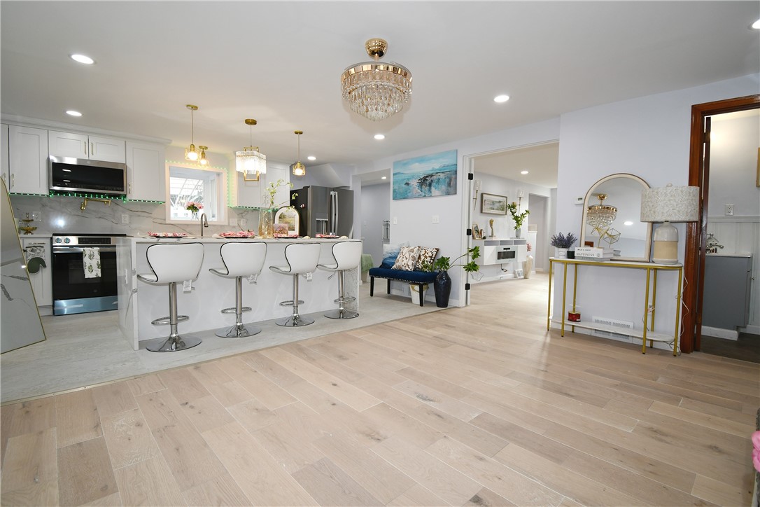 Squirrel Hill, Pennsylvania, 15217, United States, 4 Bedrooms Bedrooms, ,4 BathroomsBathrooms,Residential,For Sale,1999075