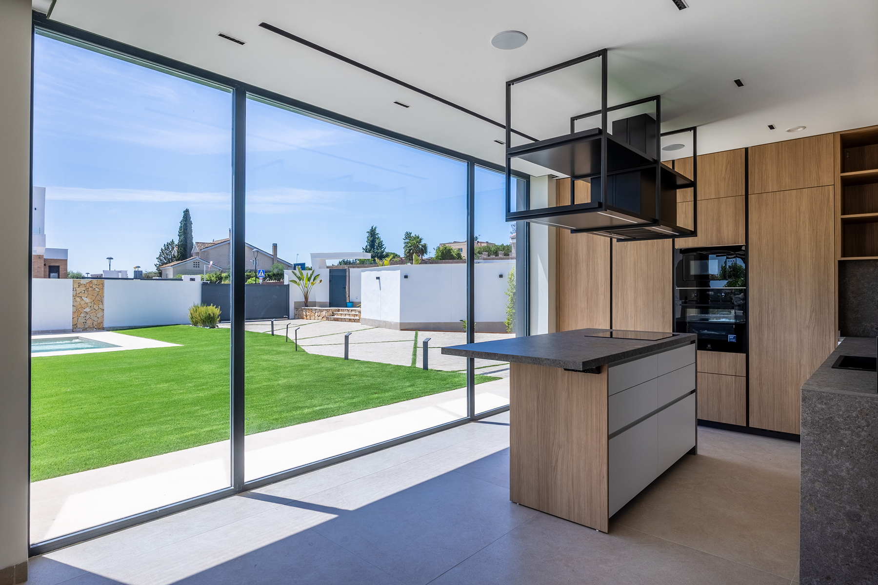  Newly built house with garden, pool, and open views over Seville - 物件實景