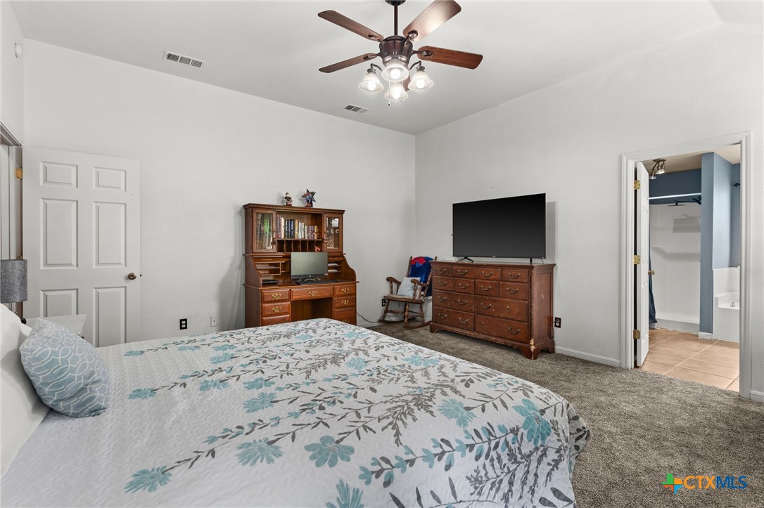 Gatesville, Texas, 76528, United States, 4 Bedrooms Bedrooms, ,2 BathroomsBathrooms,Residential,For Sale,1889930
