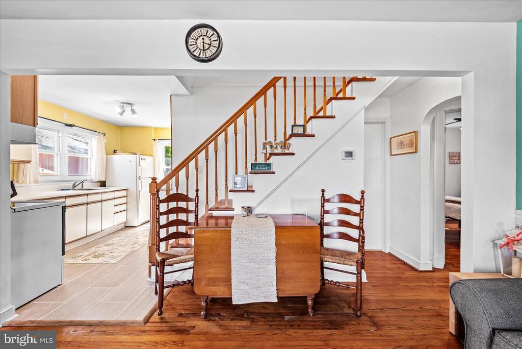 Colonial Beach, Virginia, 22443, United States, 4 Bedrooms Bedrooms, ,3 BathroomsBathrooms,Residential,For Sale,1905965