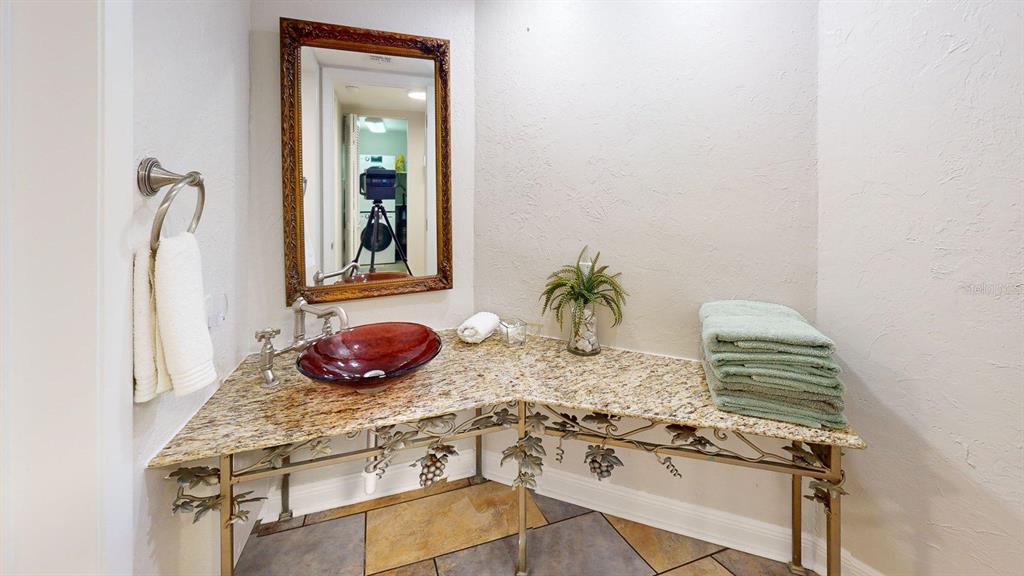 Clearwater, Florida, 33767, United States, 2 Bedrooms Bedrooms, ,2 BathroomsBathrooms,Residential,For Sale,1901188