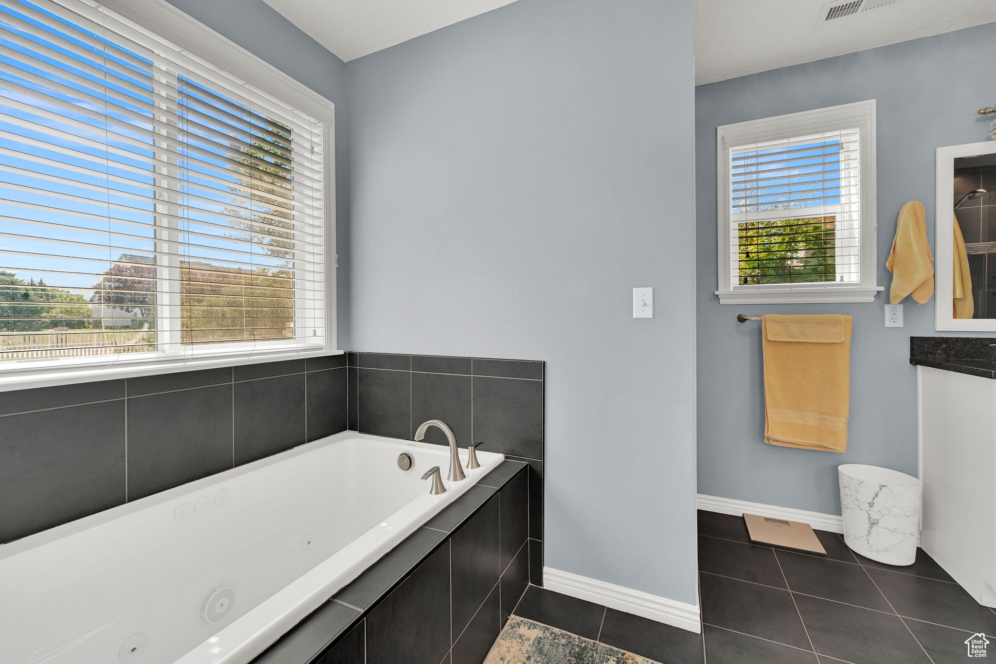 Farr West, Utah, 84404, United States, 4 Bedrooms Bedrooms, ,3 BathroomsBathrooms,Residential,For Sale,1865277