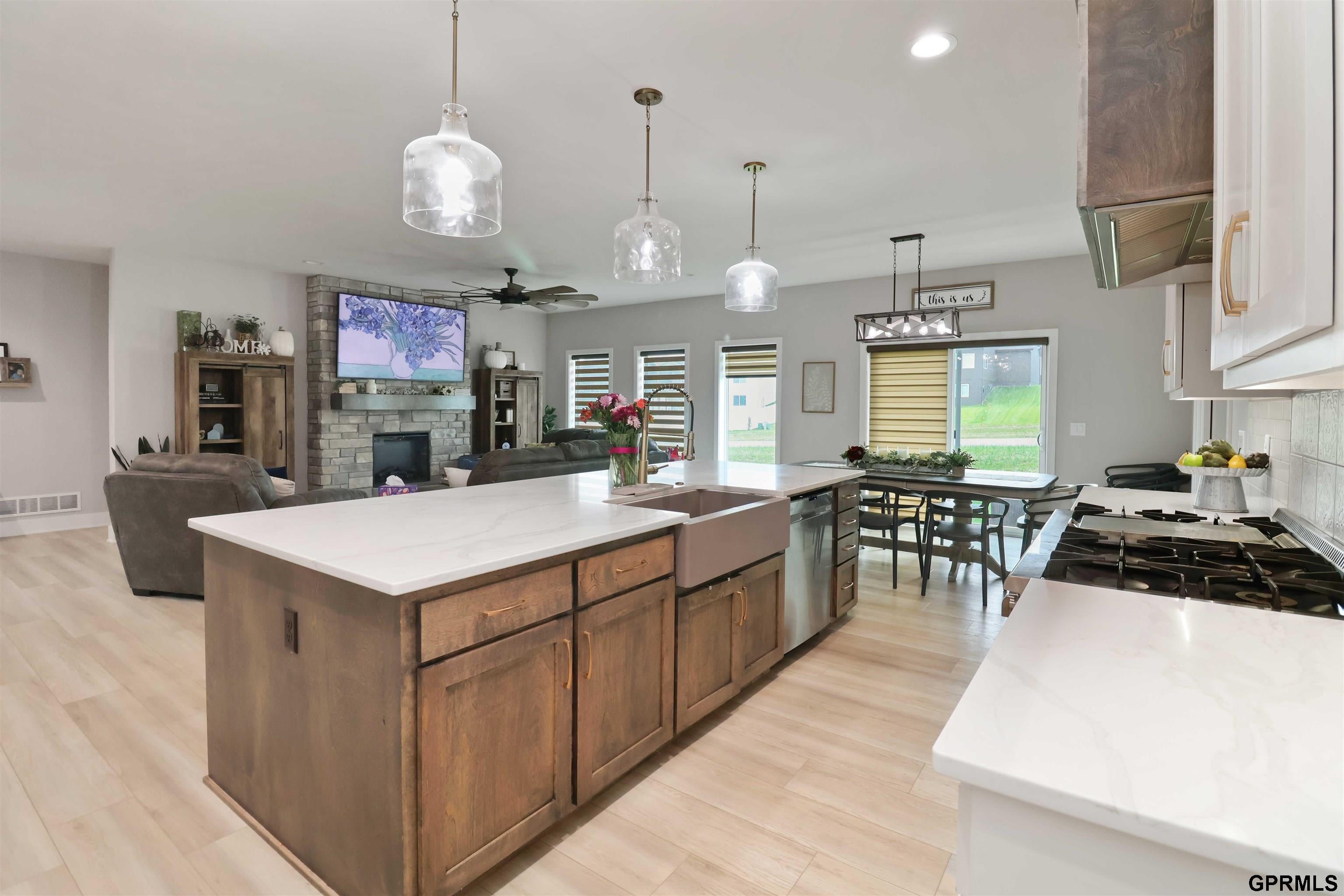Papillion, Nebraska, 68046, United States, 5 Bedrooms Bedrooms, ,5 BathroomsBathrooms,Residential,For Sale,1846558