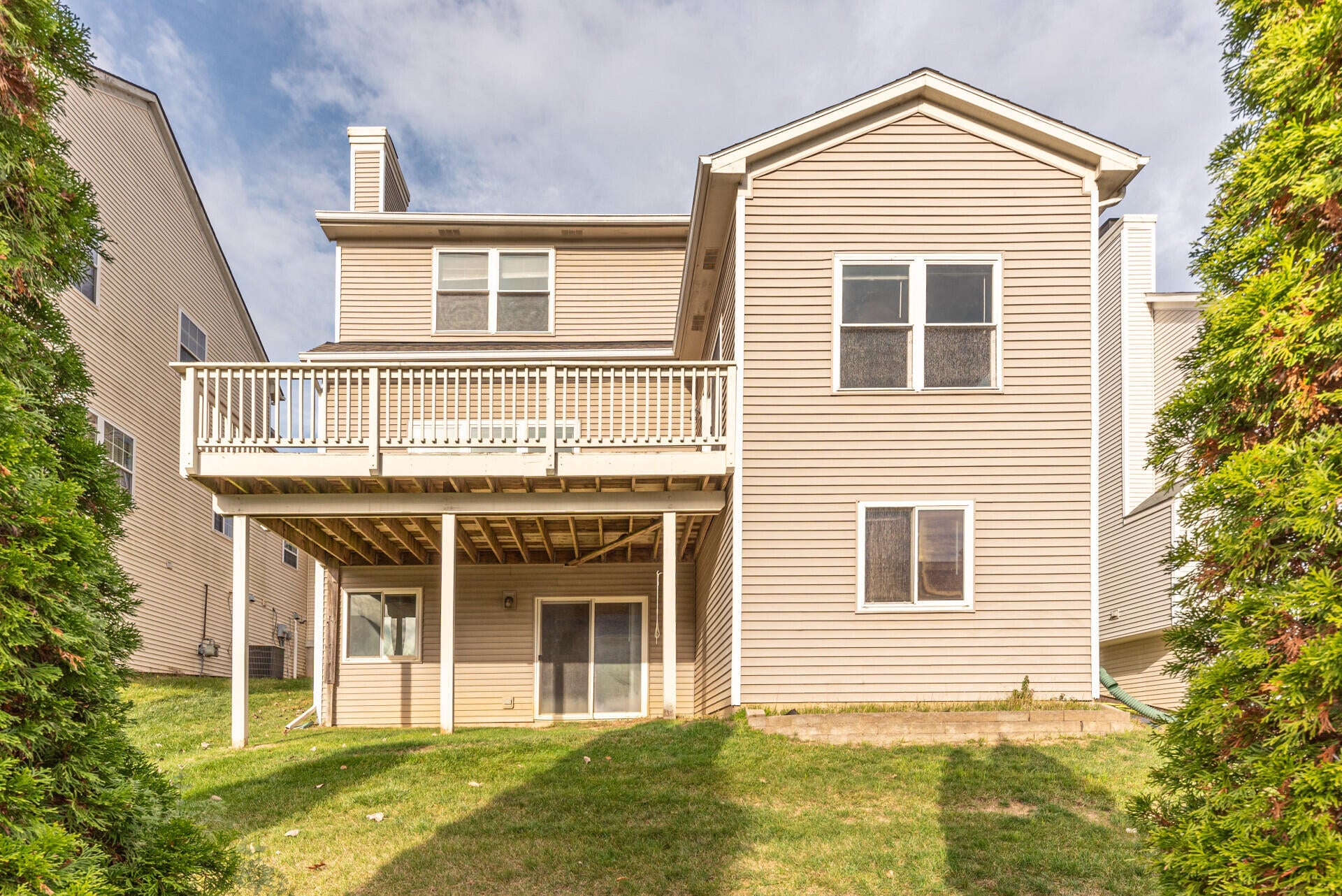 Ann Arbor, Michigan, 48103, United States, 4 Bedrooms Bedrooms, ,3 BathroomsBathrooms,Residential,For Sale,1991592