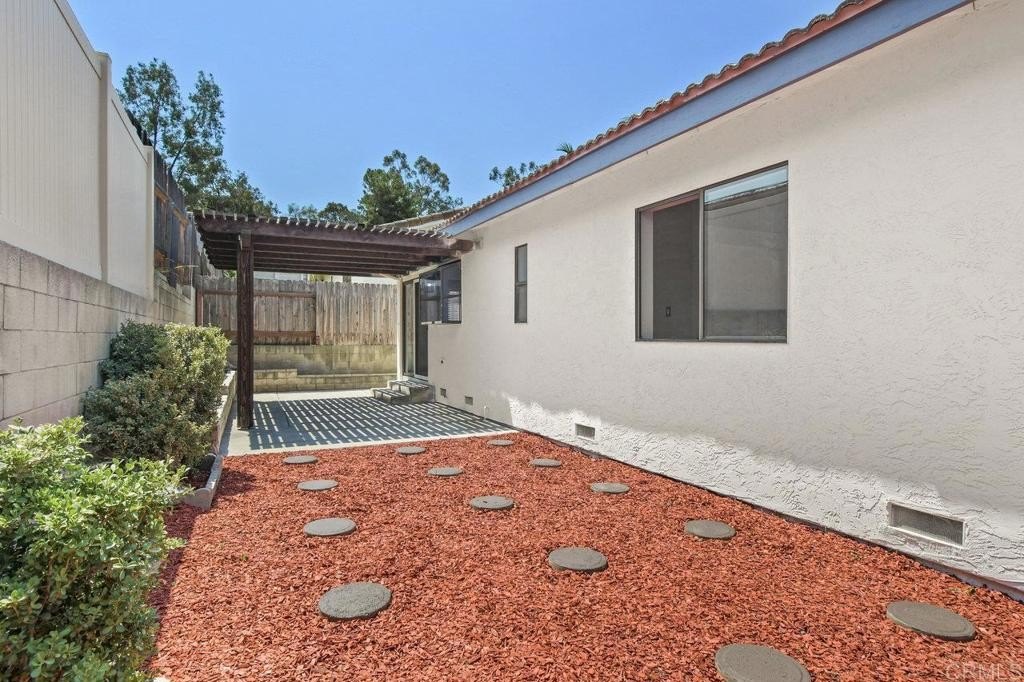 El Cajon, California, 92021, United States, 3 Bedrooms Bedrooms, ,2 BathroomsBathrooms,Residential,For Sale,1917242