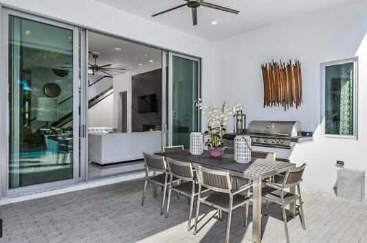 Palm Beach Gardens, Florida, 33418, United States, 4 Bedrooms Bedrooms, ,5 BathroomsBathrooms,Residential,For Sale,1991037