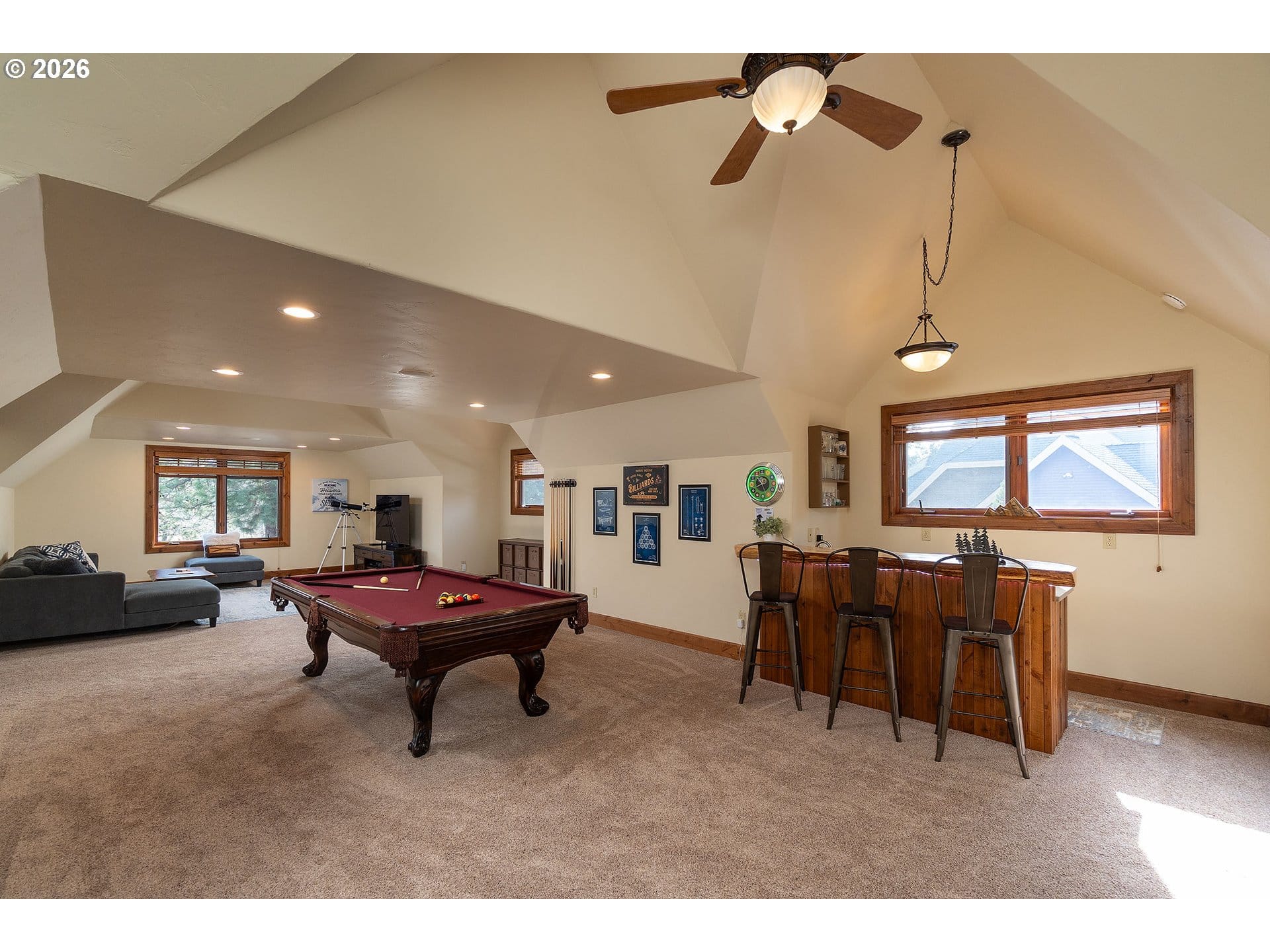  20112 STARFIRE RIDGE CT Bend, OR 97702 - 物件實景